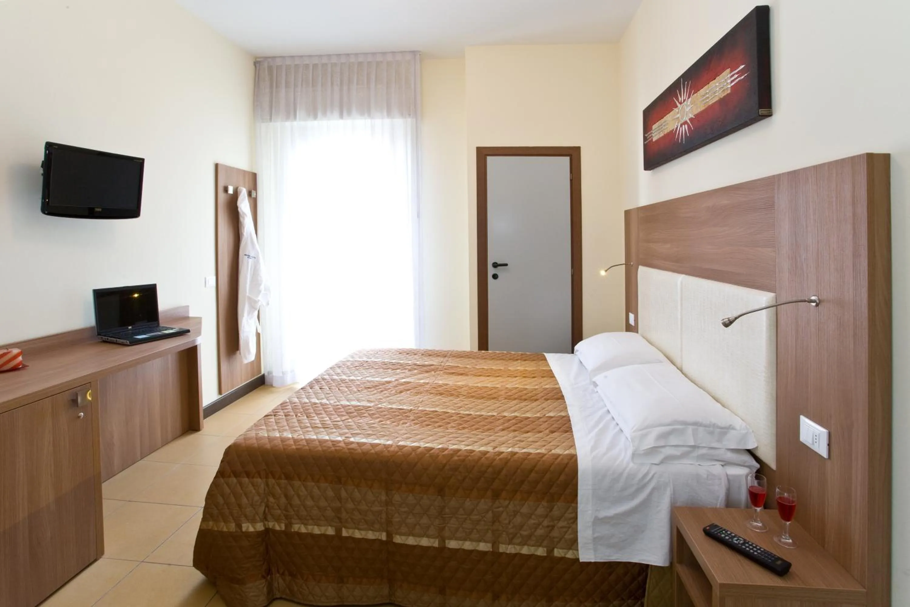 Bedroom, Bed in Hotel City