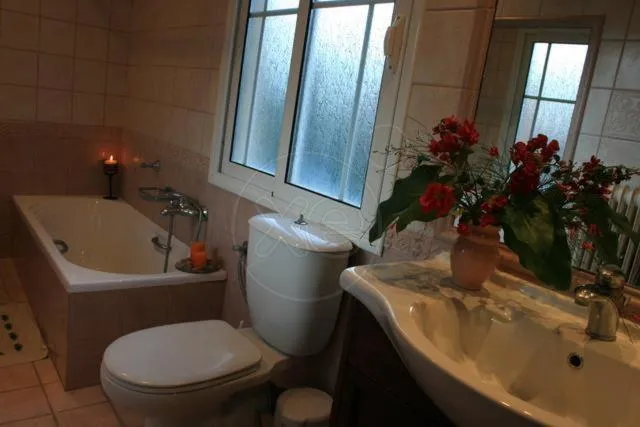 Bathroom in Aegli Hotel