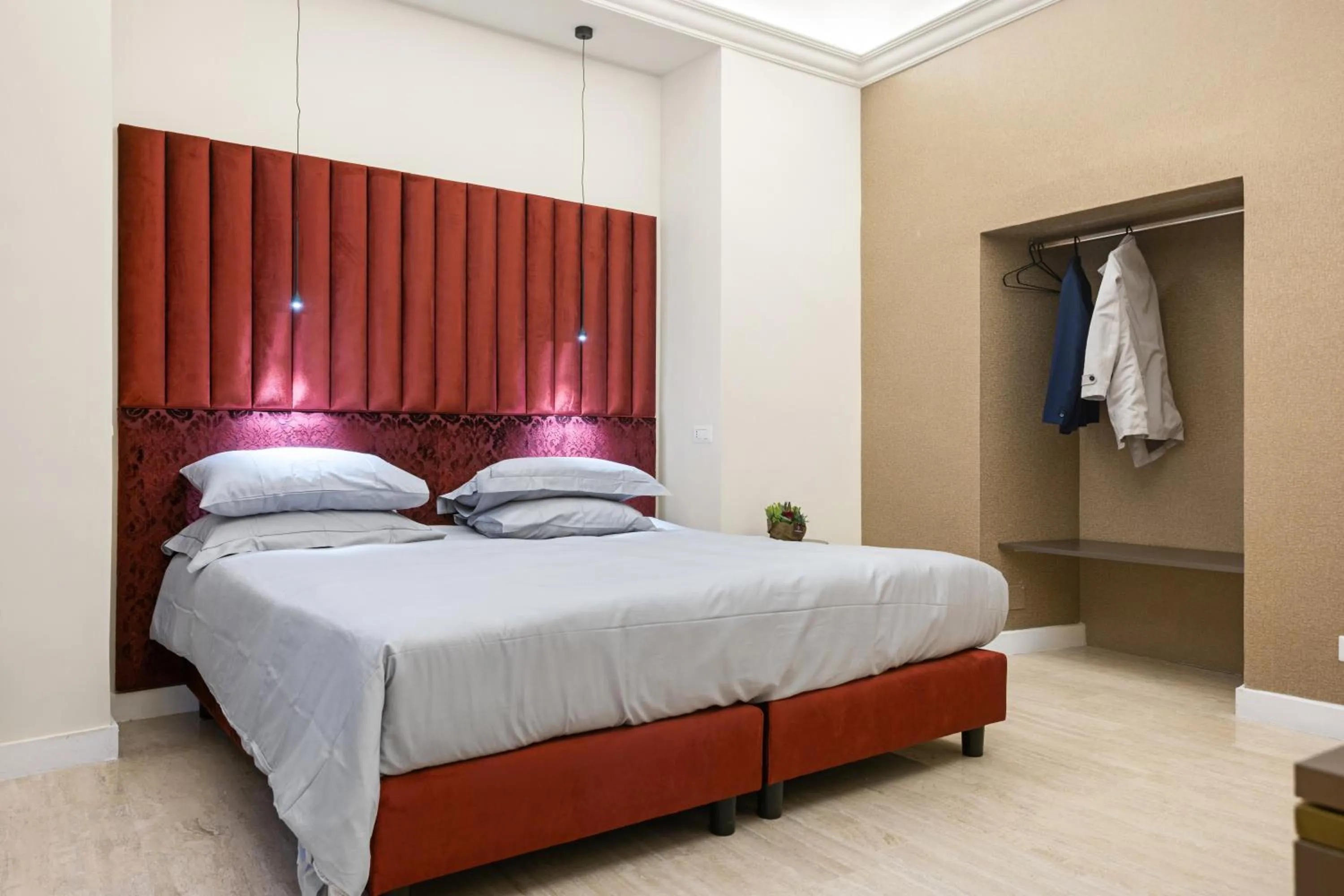 Bed in Gh Trevi Fountain