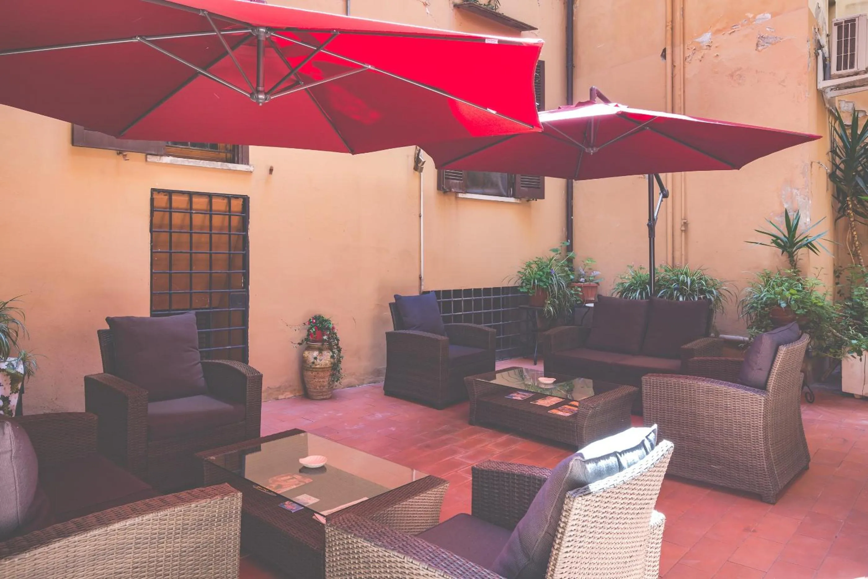 Patio in Gh Trevi Fountain