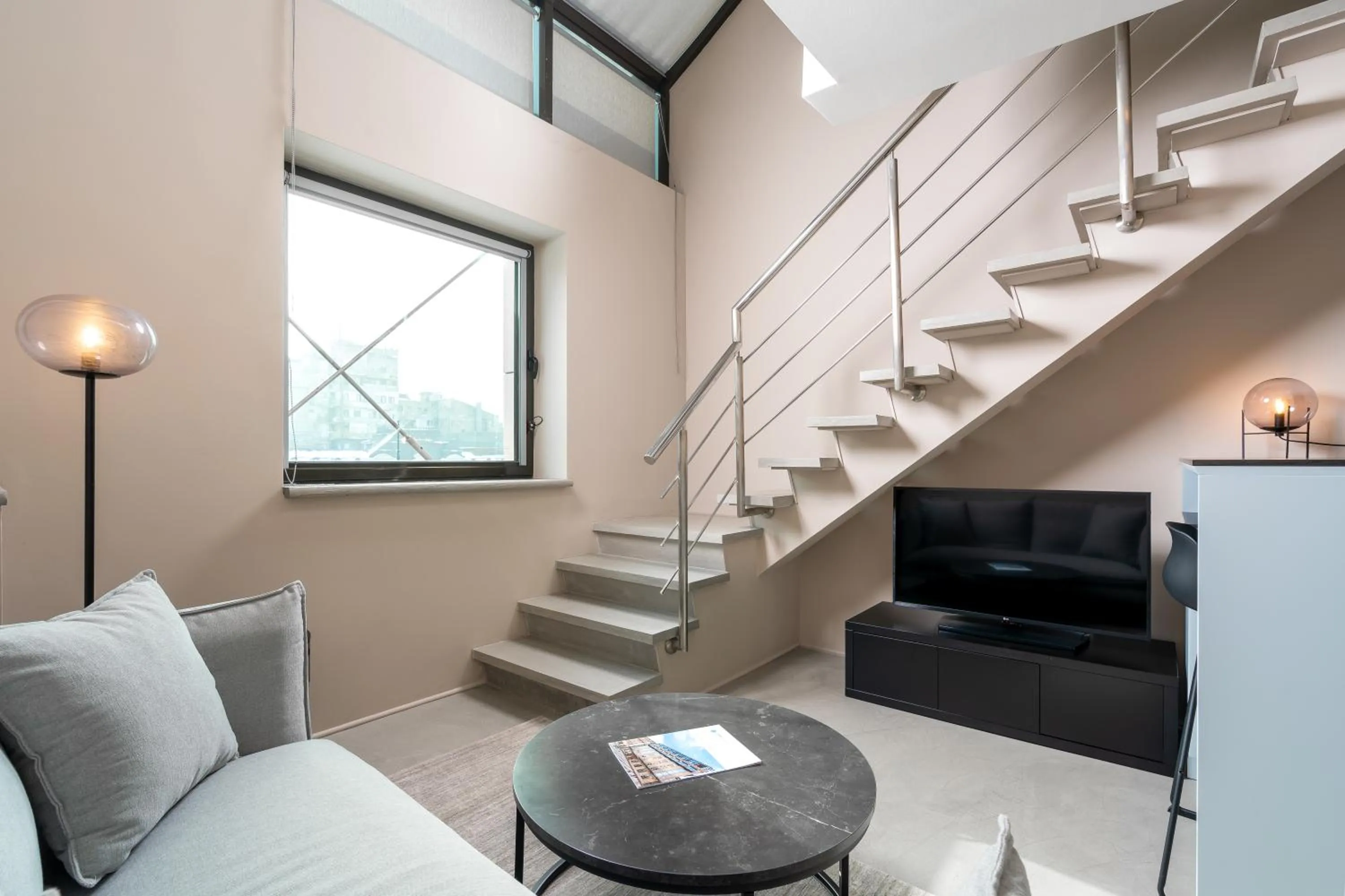 Living room in VISIONAPARTMENTS Bucharest Calea Victoriei