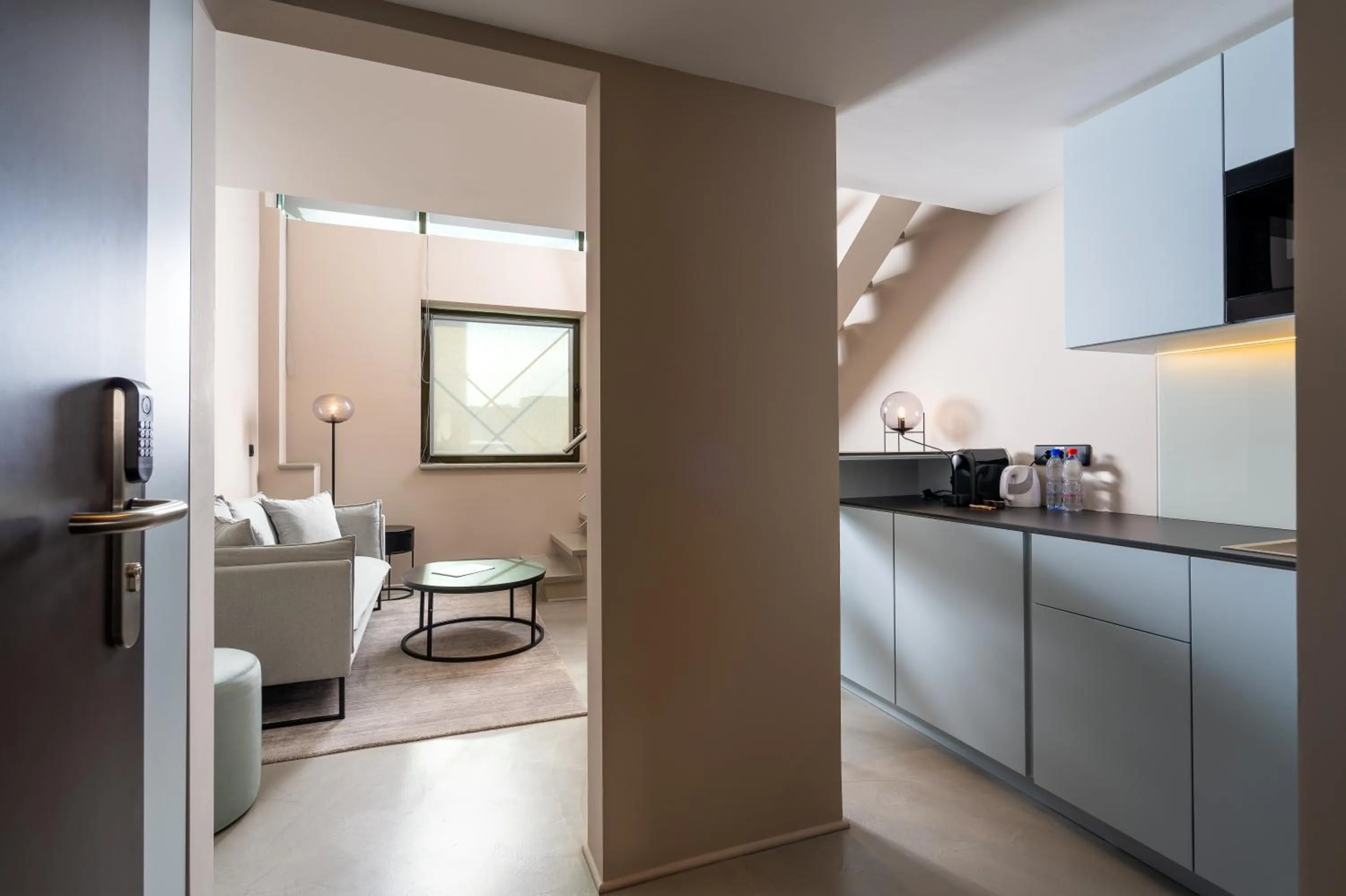 Kitchen or kitchenette in VISIONAPARTMENTS Bucharest Calea Victoriei