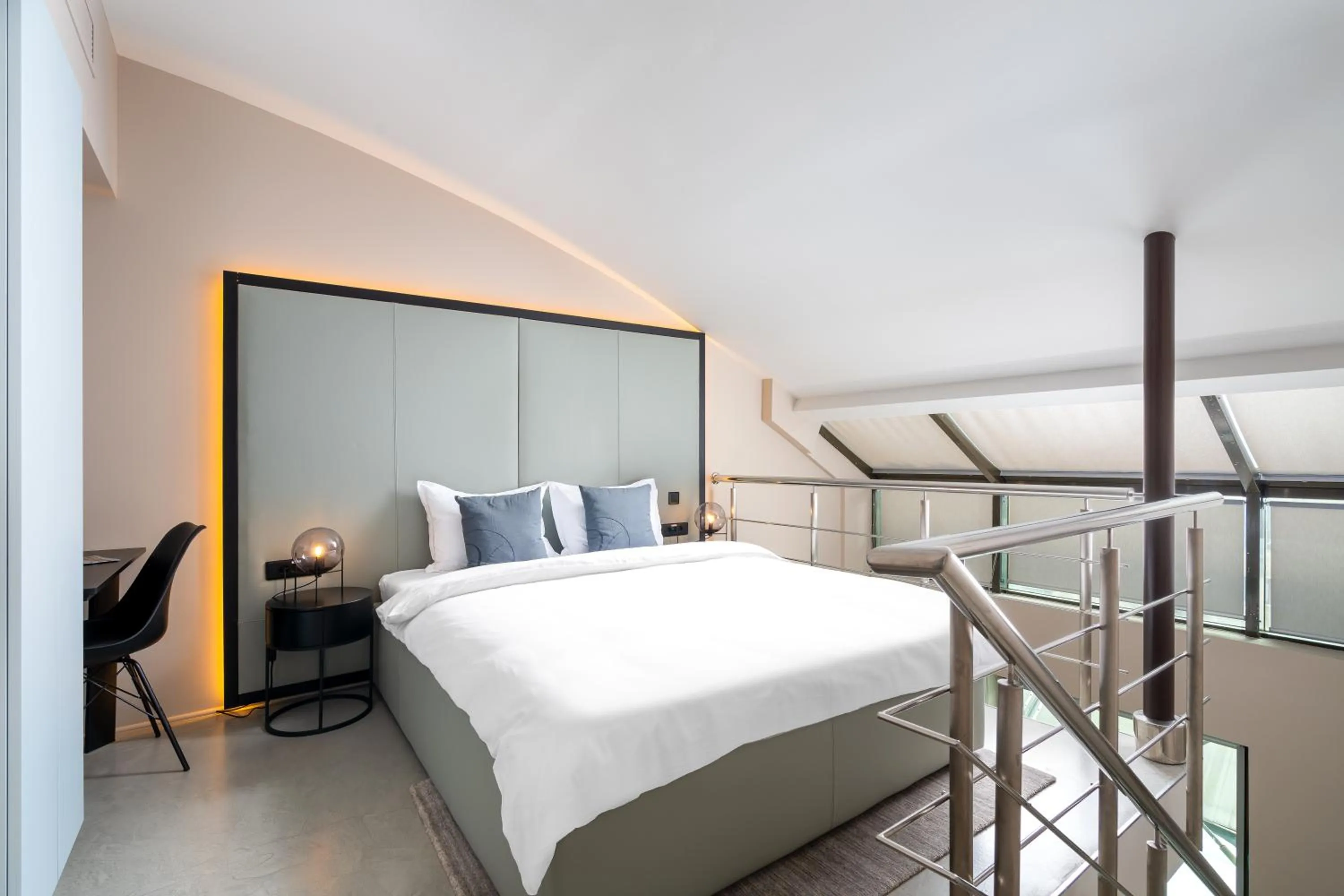 Bed in VISIONAPARTMENTS Bucharest Calea Victoriei