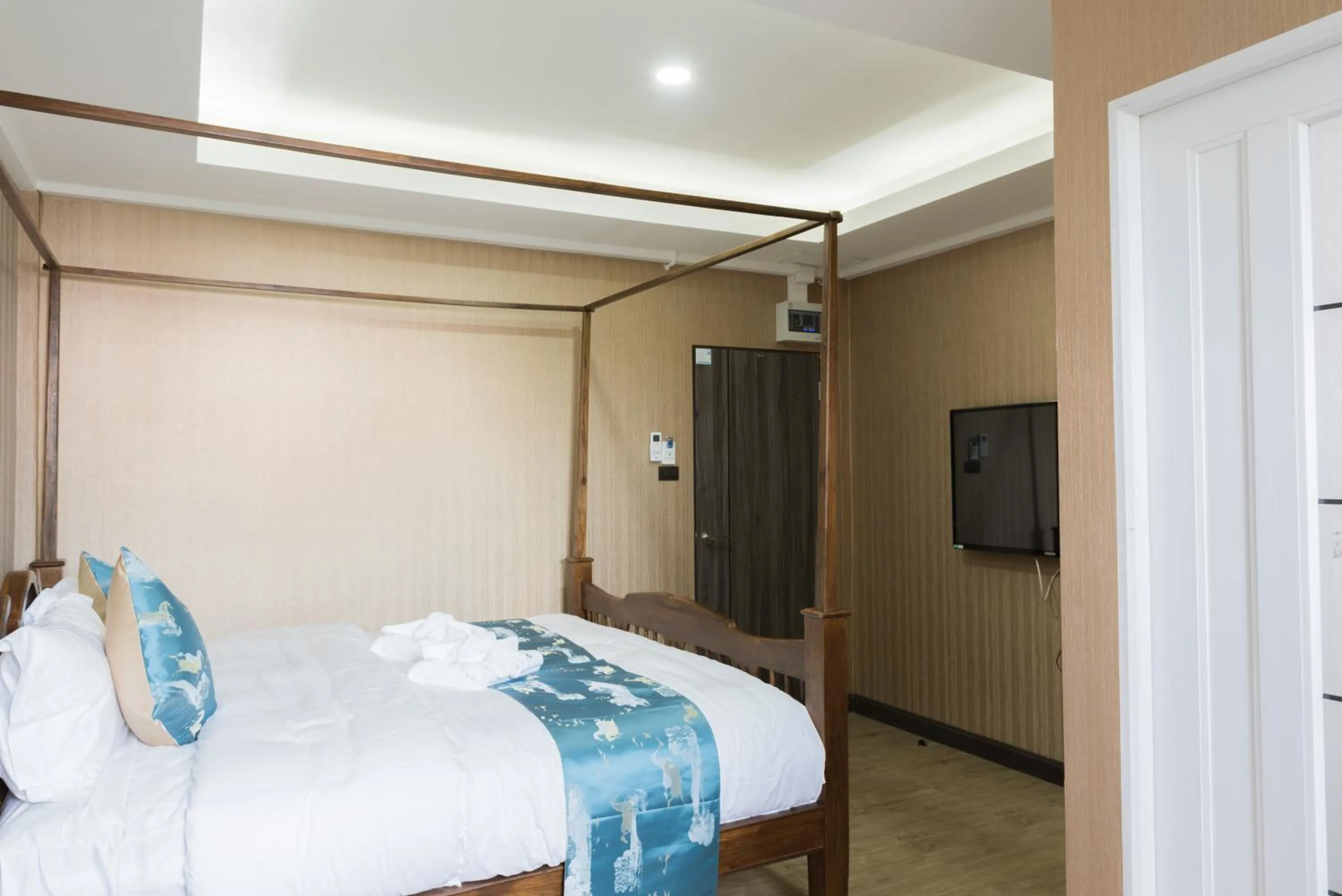 Bed in A Lanna Boutique House