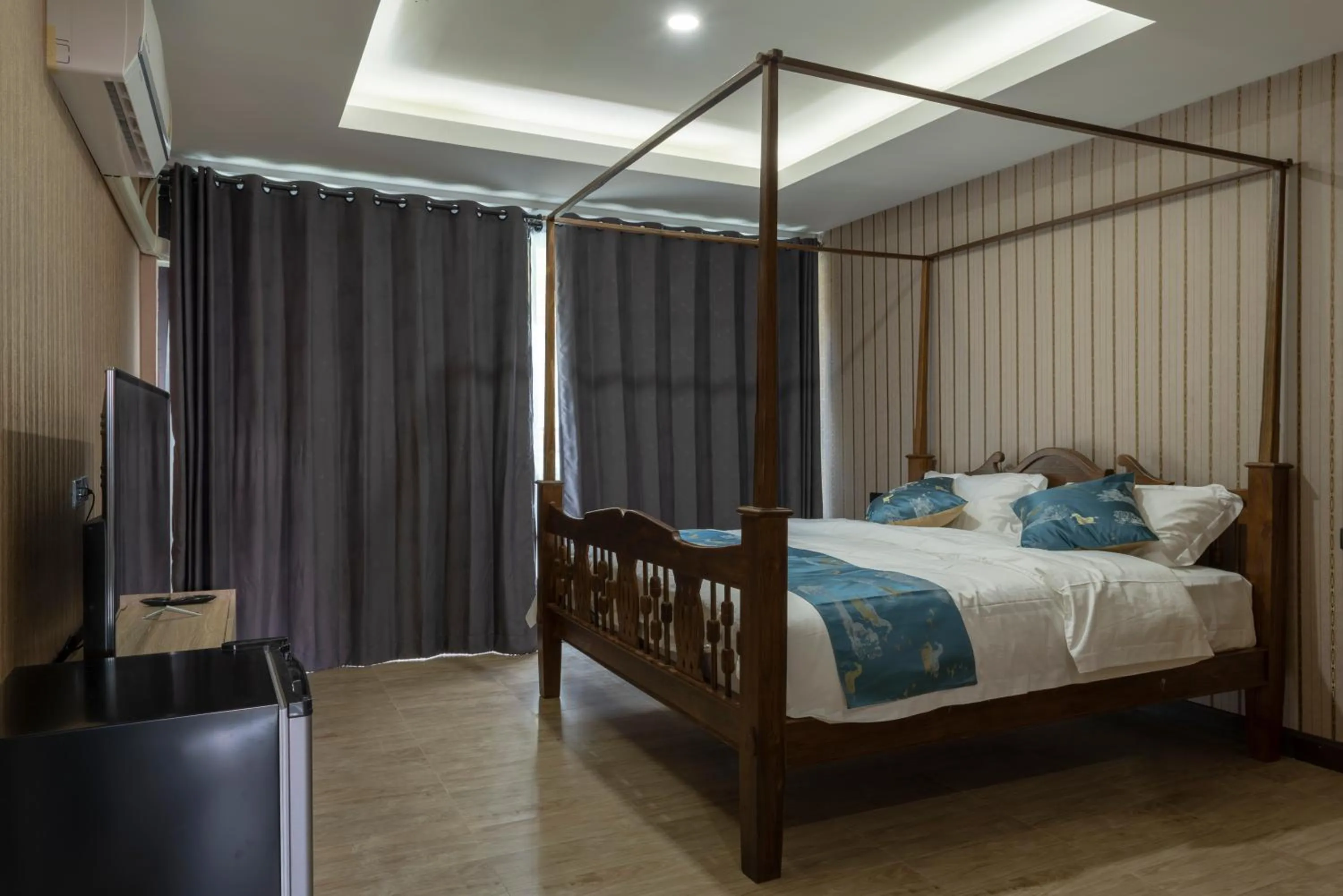 Bed in A Lanna Boutique House