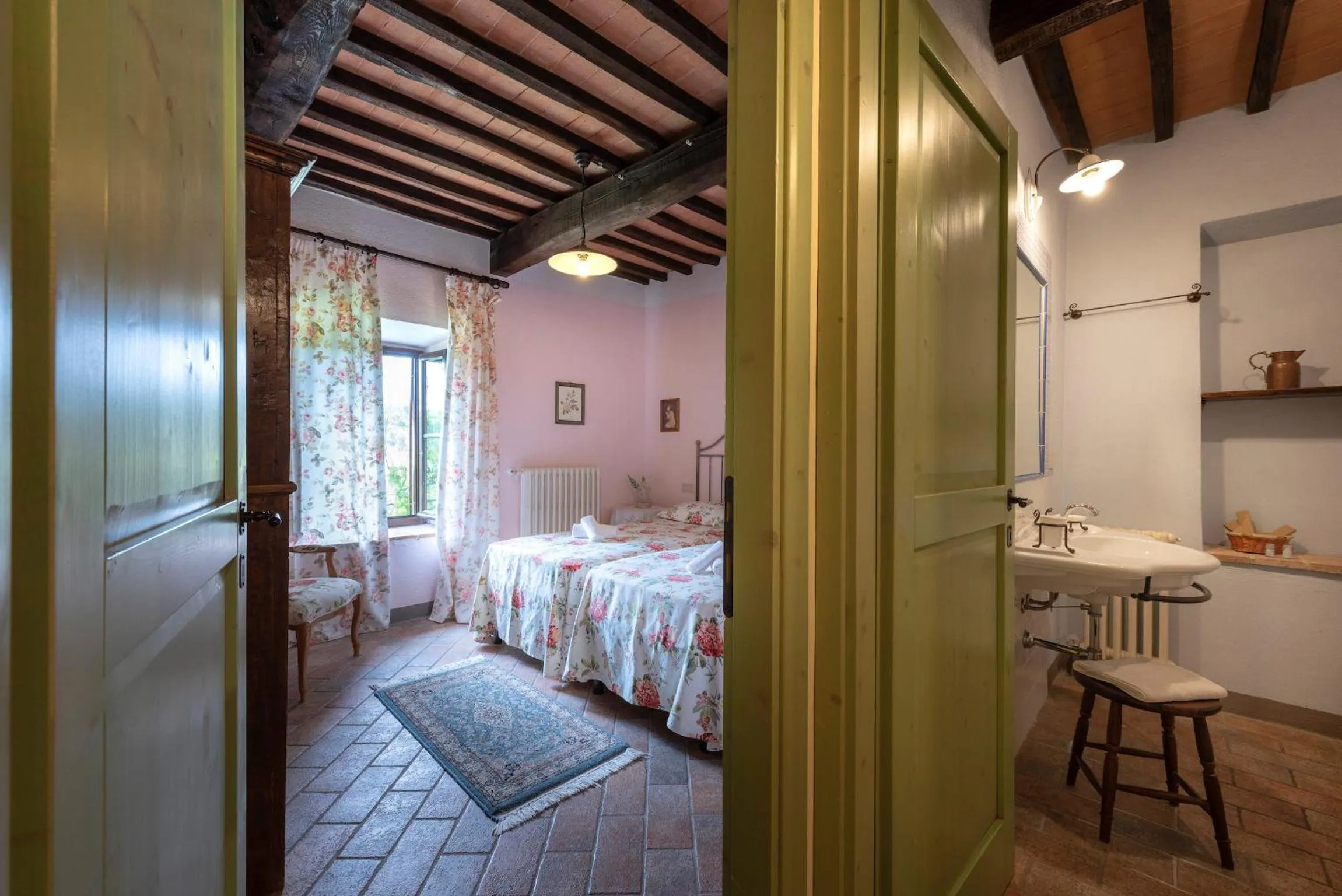 Photo of the whole room, Bed in Le Mascie