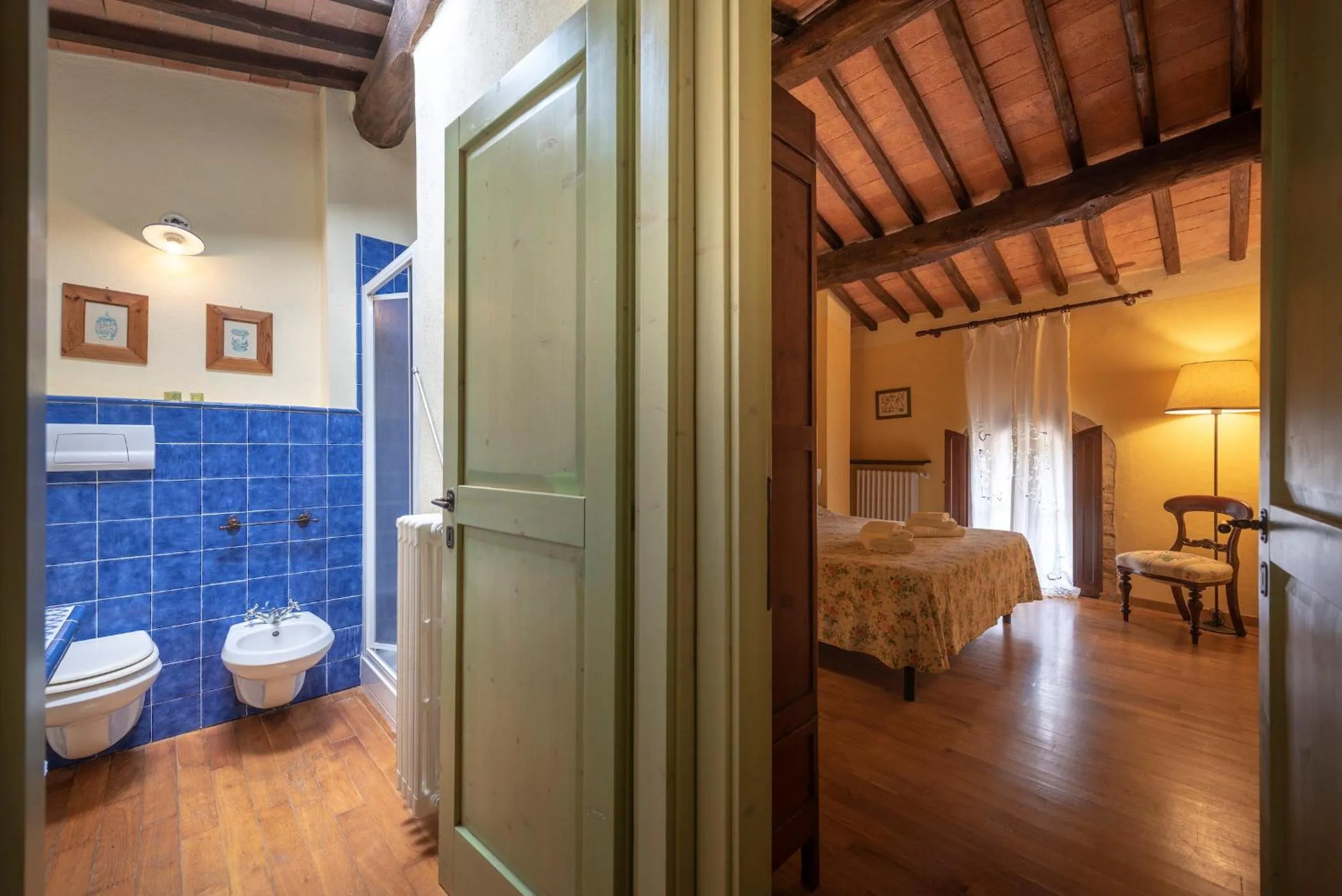 Toilet, Bed in Le Mascie