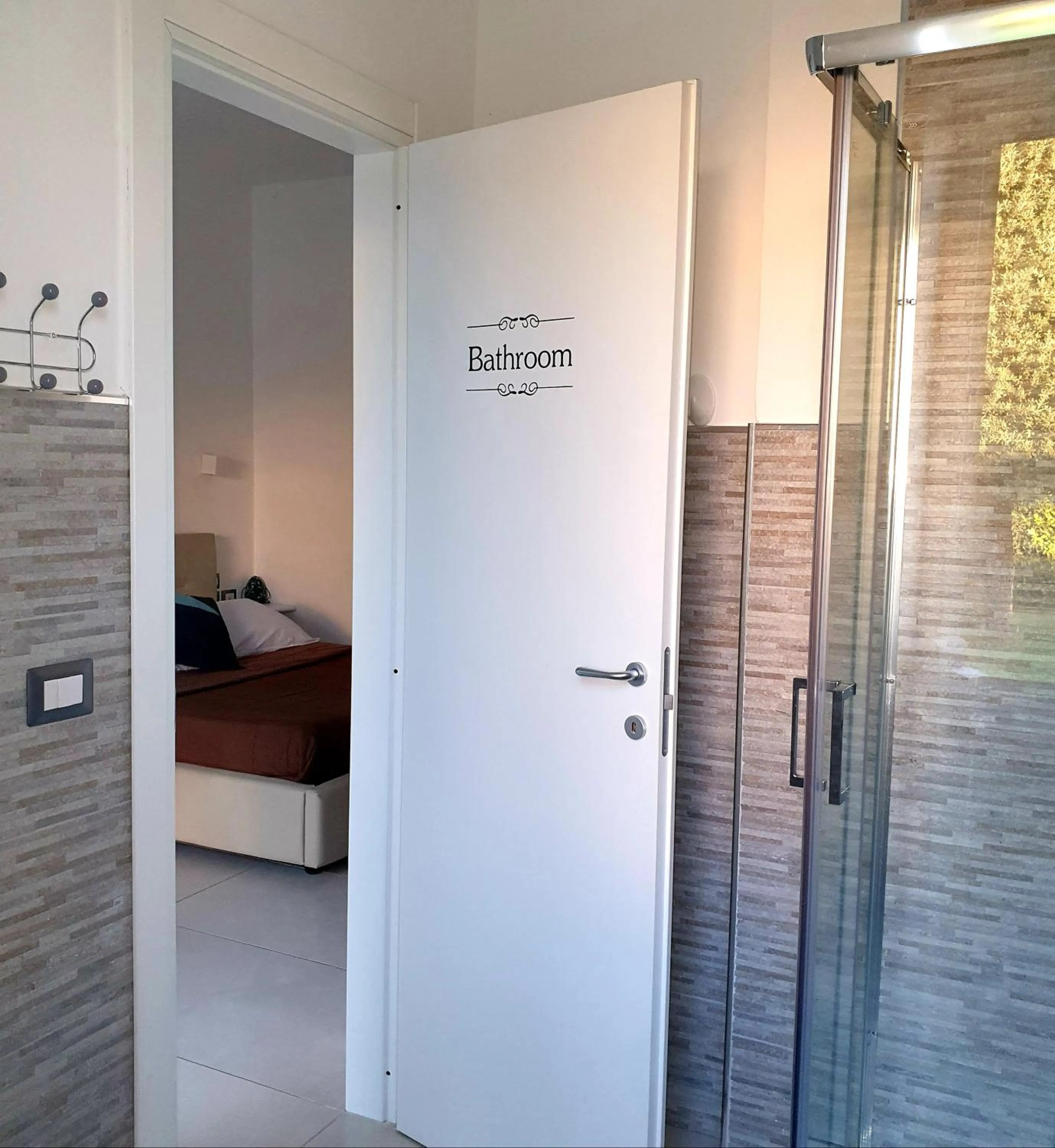 Shower, Bed in B & b Venere