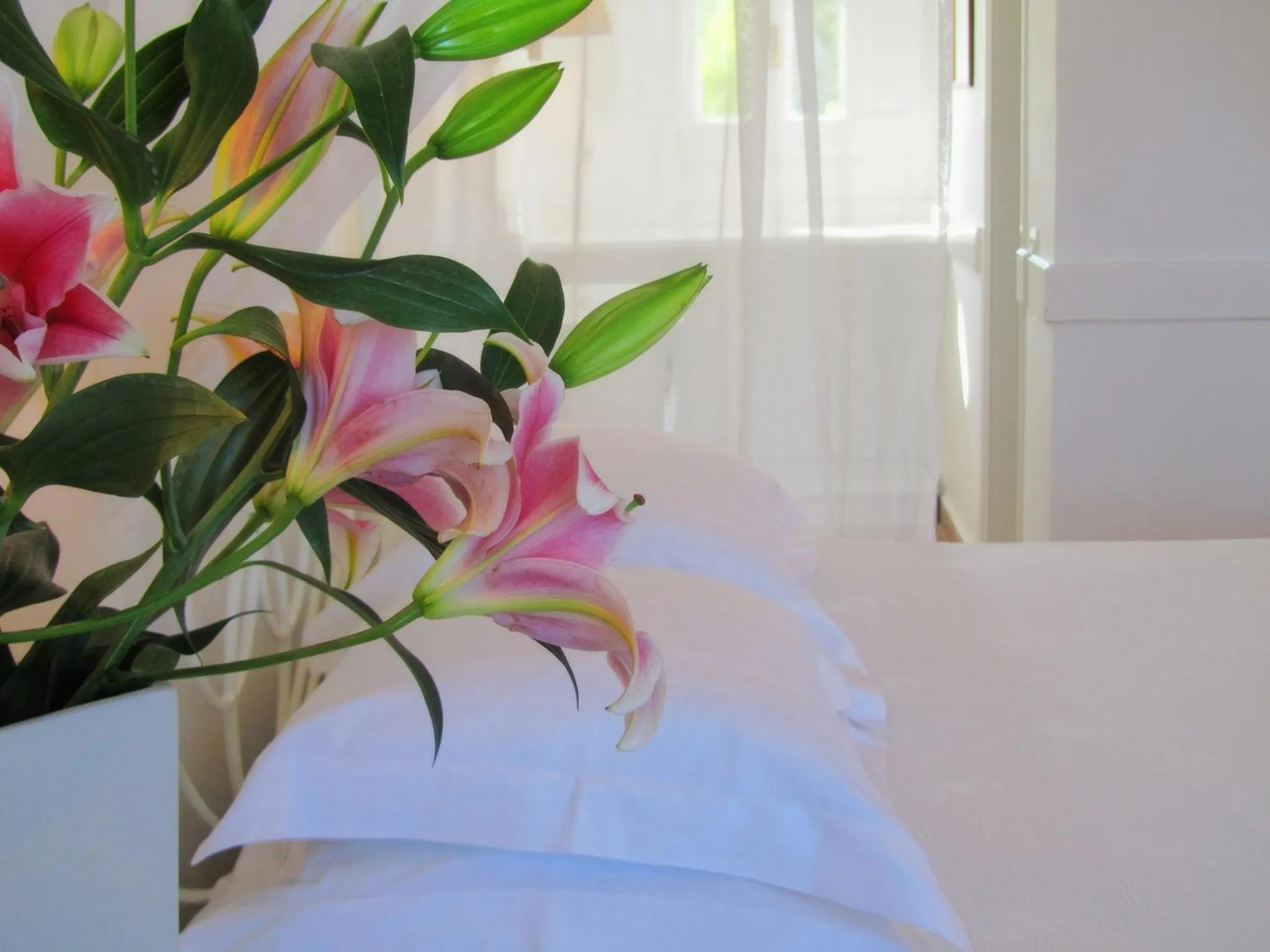 Bed in Porto Scoutari Romantic Hotel