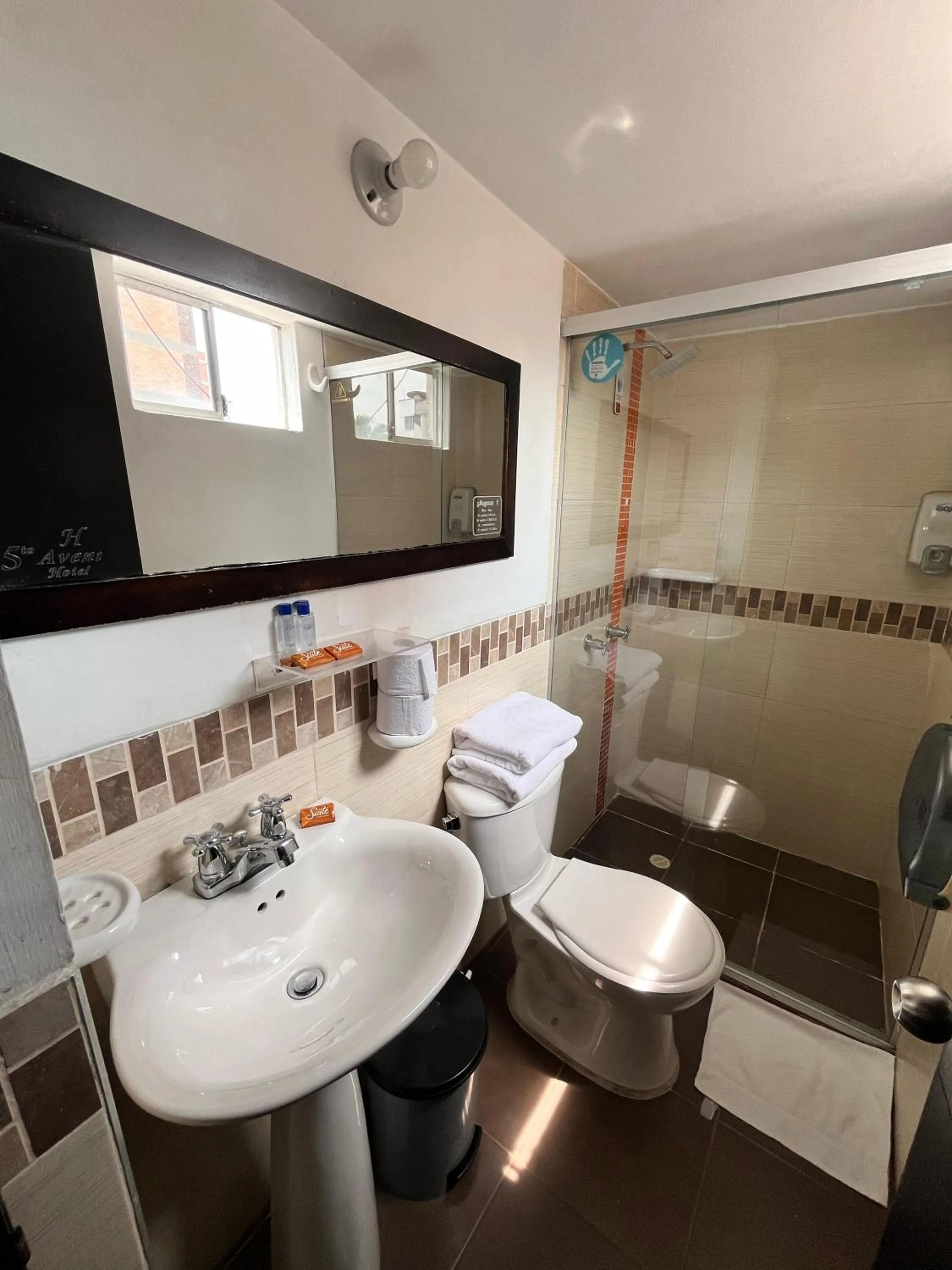 Bathroom in Hotel Quinta Avenida