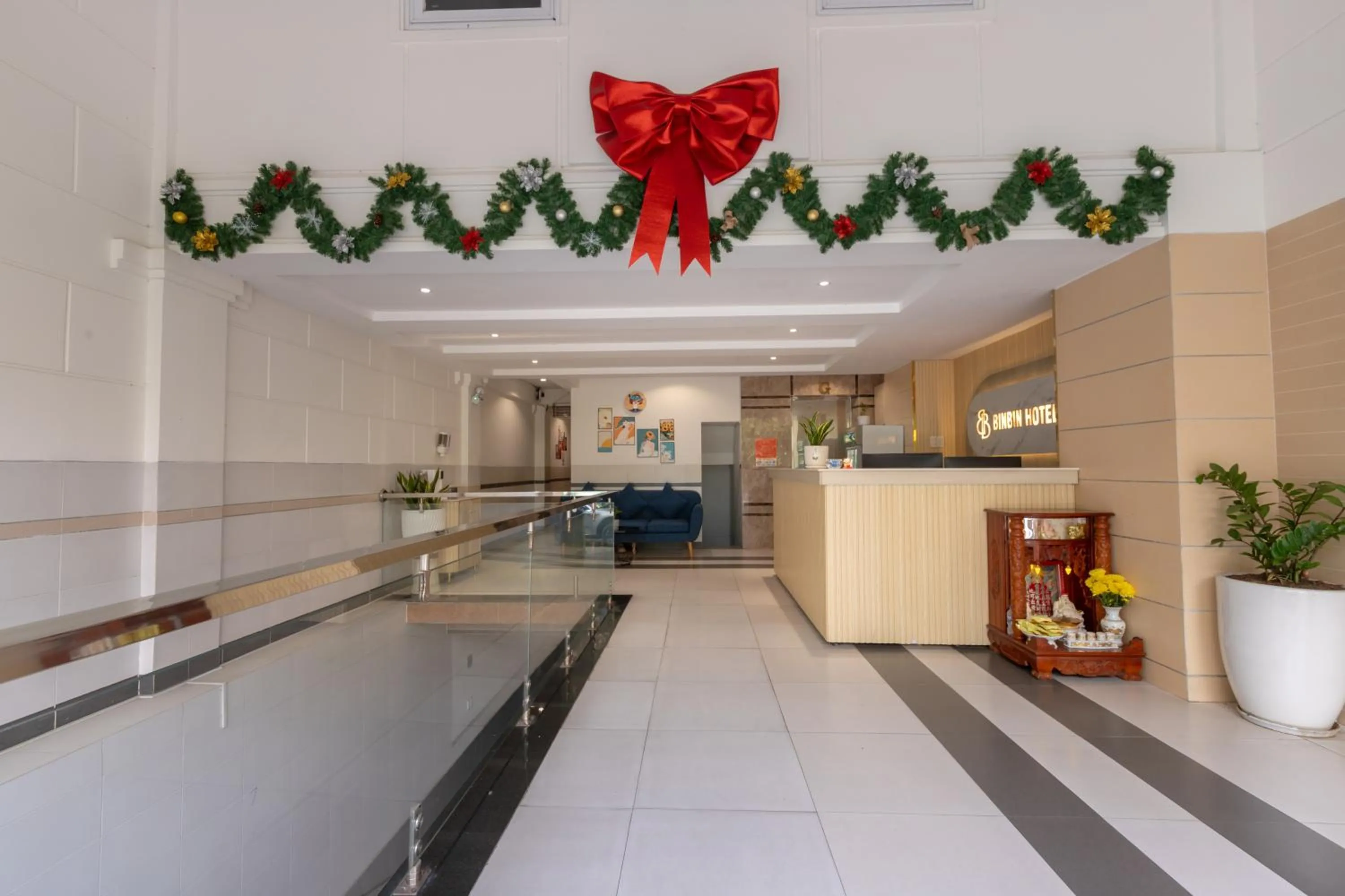 Bin Bin Hotel 5 - Near Lotte Mart D7