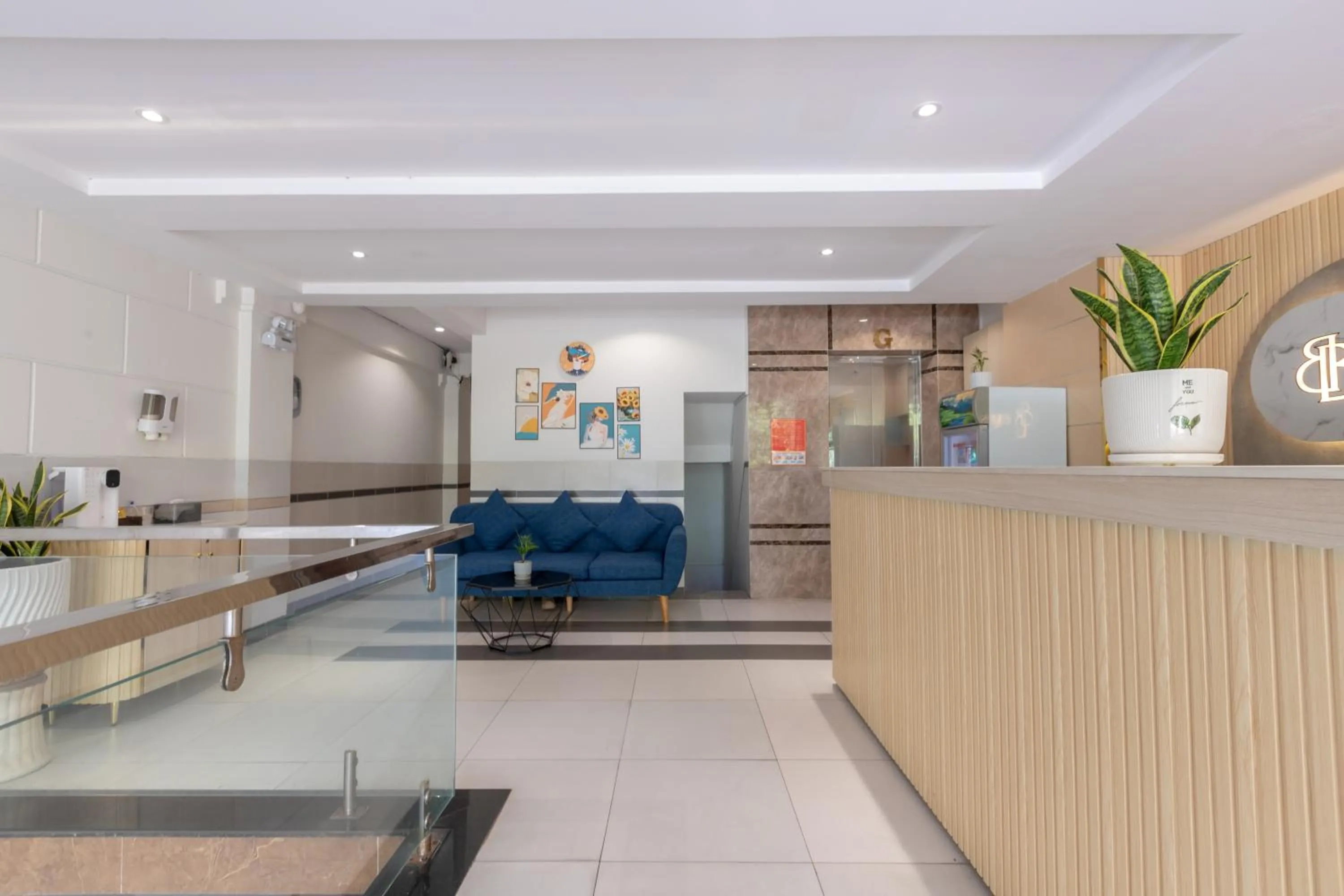 Bin Bin Hotel 5 - Near Lotte Mart D7