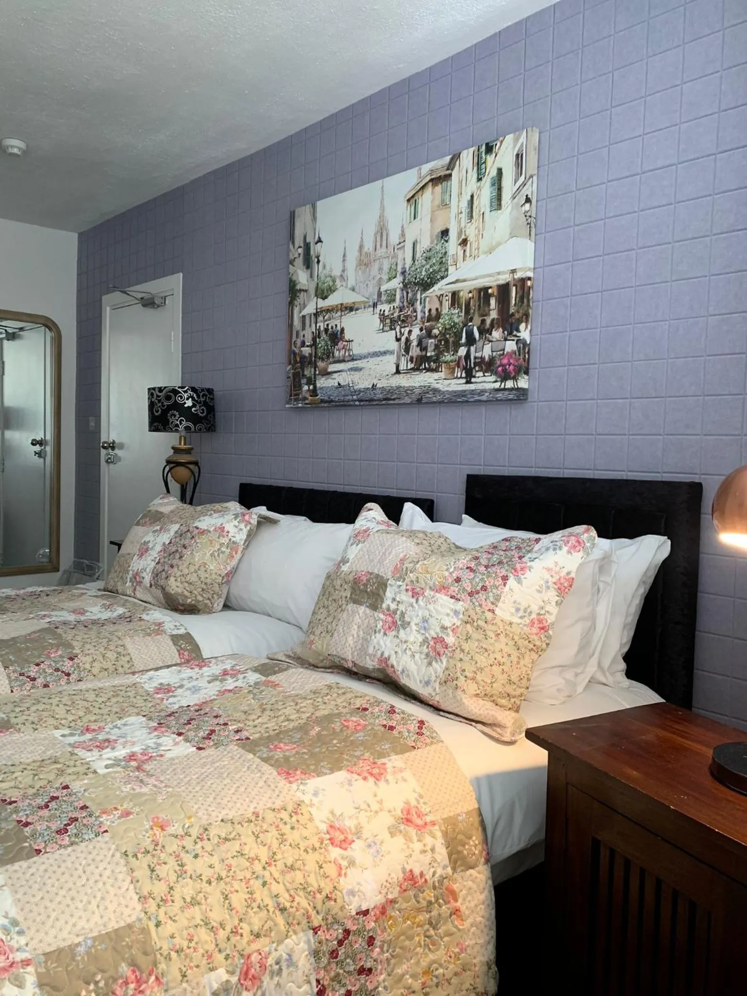 Bed in Relax Inn Guest House