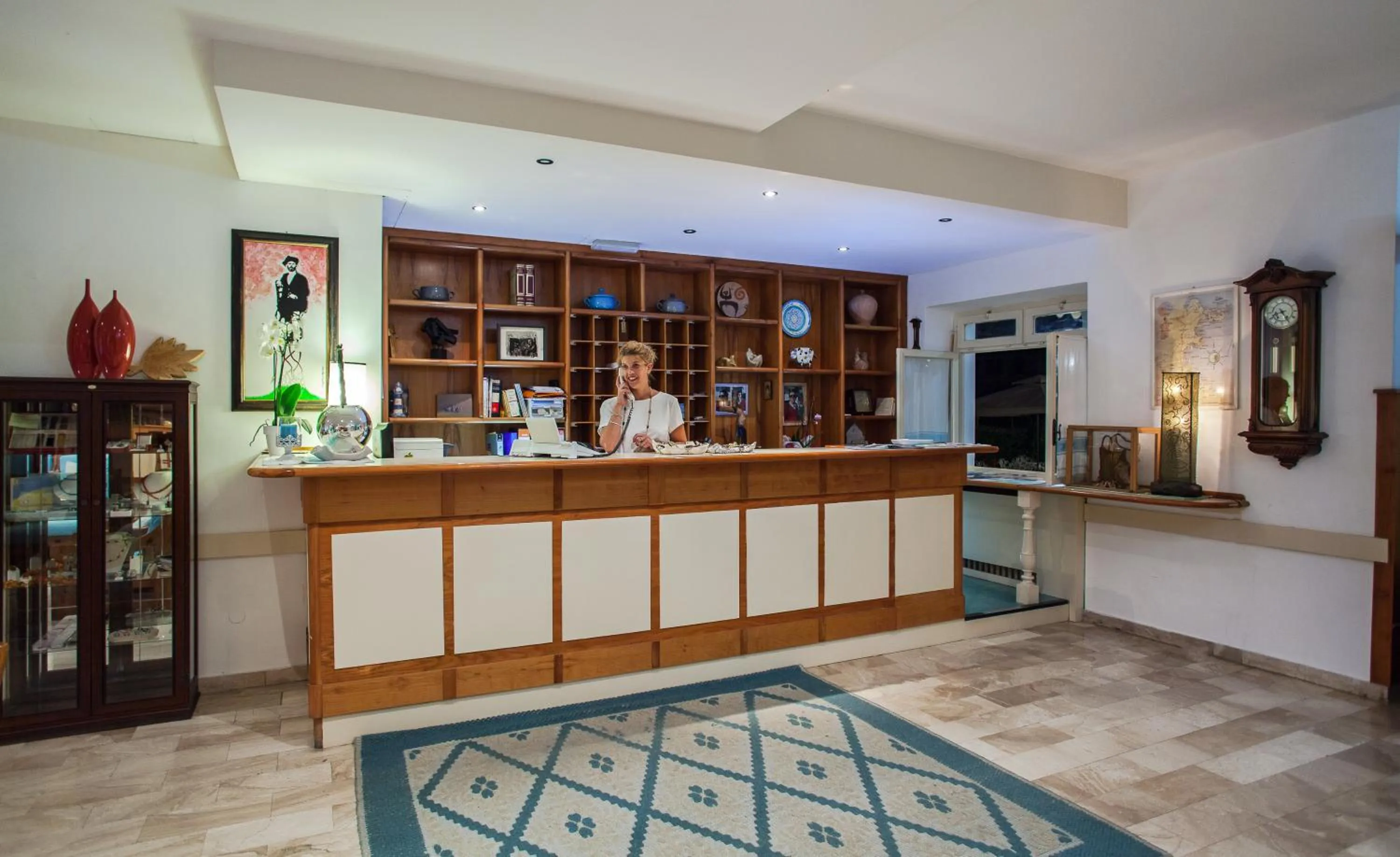 Lobby or reception in Hotel Sandalyon