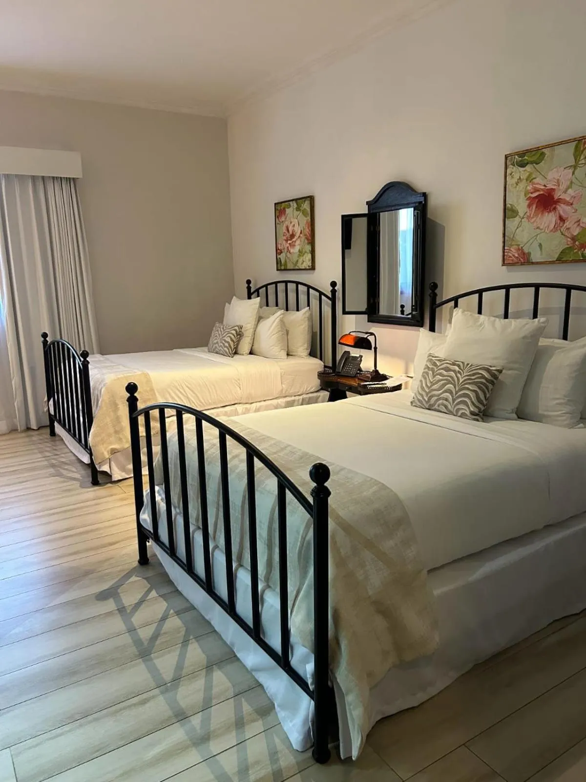 Bed in Hacienda Los Molinos Boutique Hotel & Villas