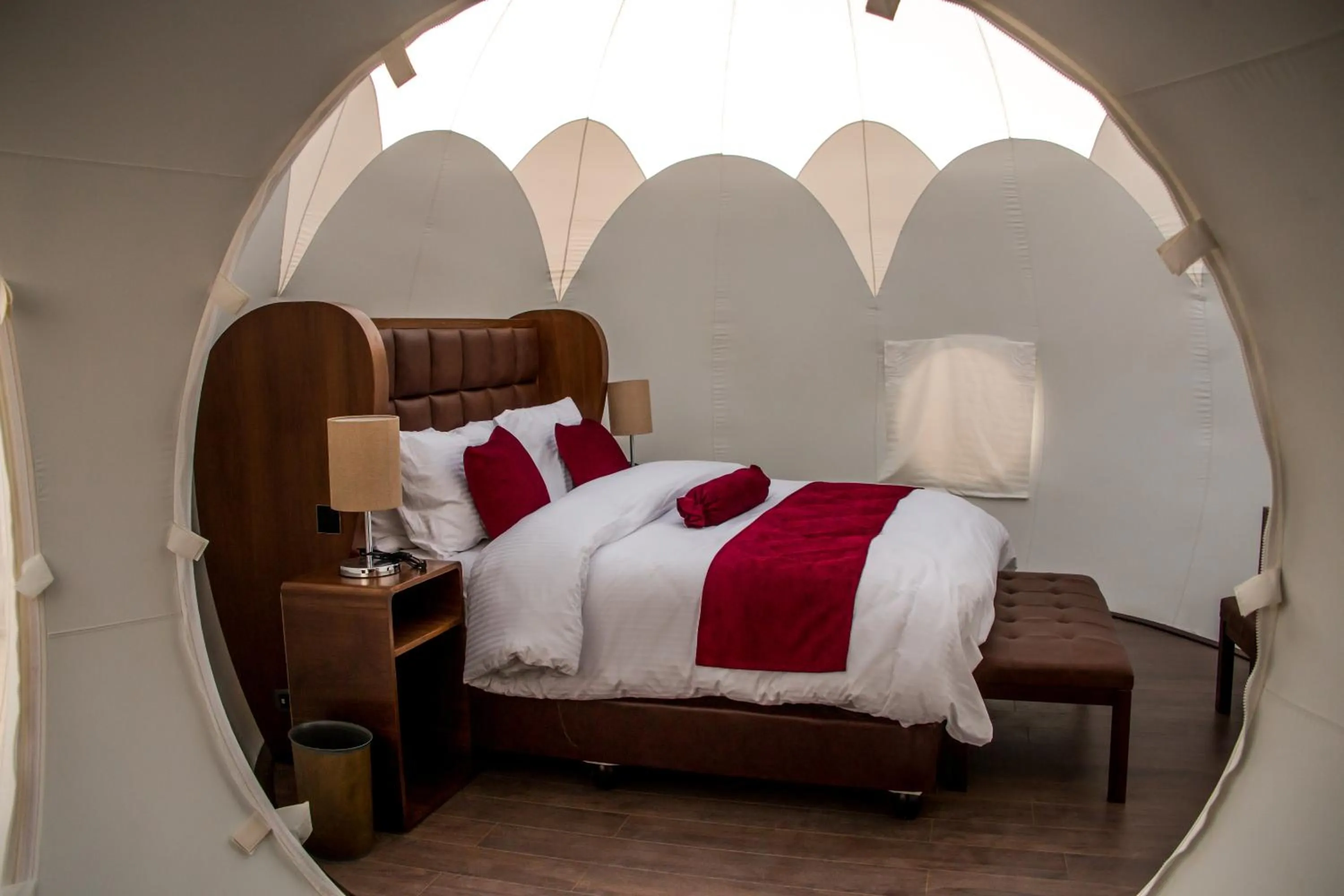 Bed in Petra Bubble Luxotel