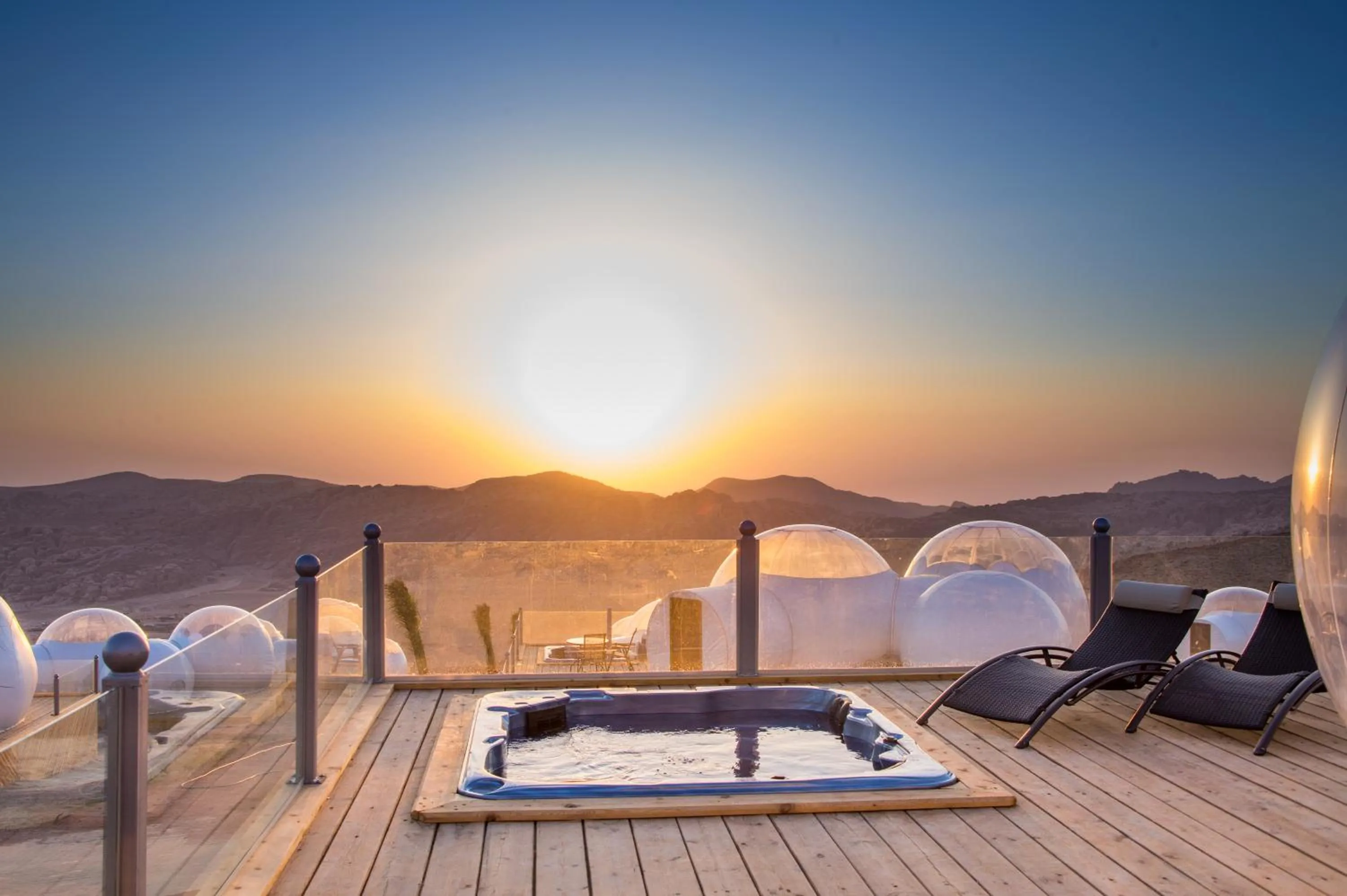 Petra Bubble Luxotel