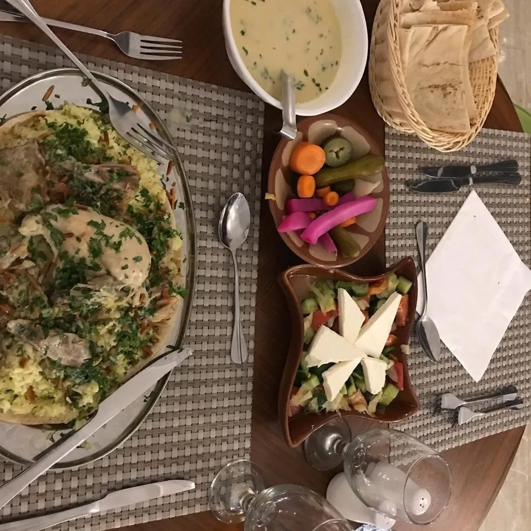 Breakfast in Petra Bubble Luxotel