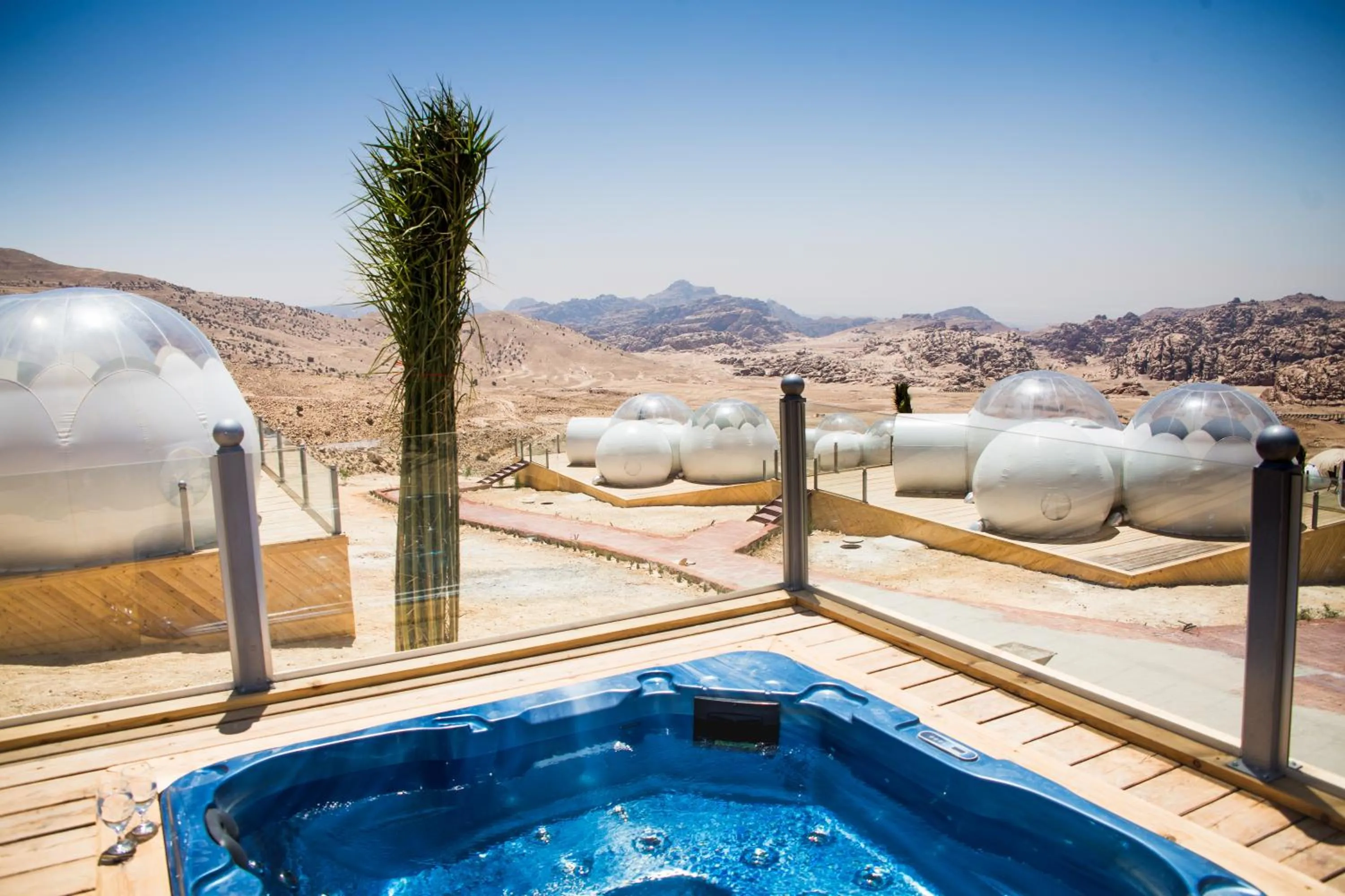 Petra Bubble Luxotel