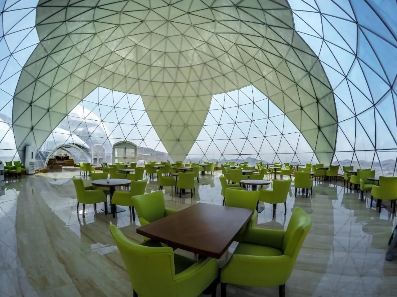 Petra Bubble Luxotel