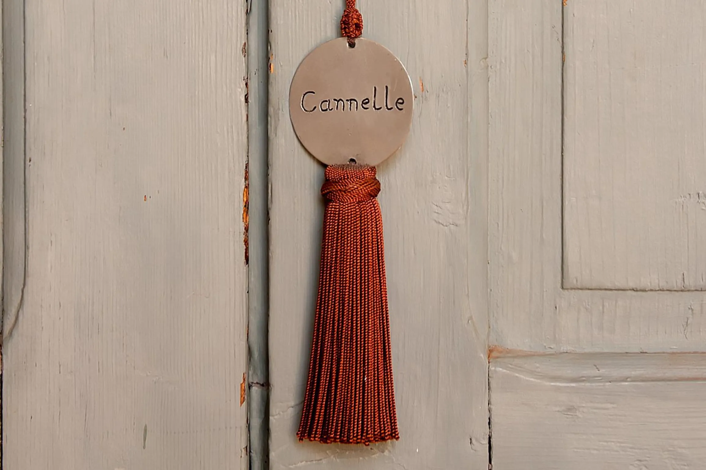 Decorative detail in Riad Le J