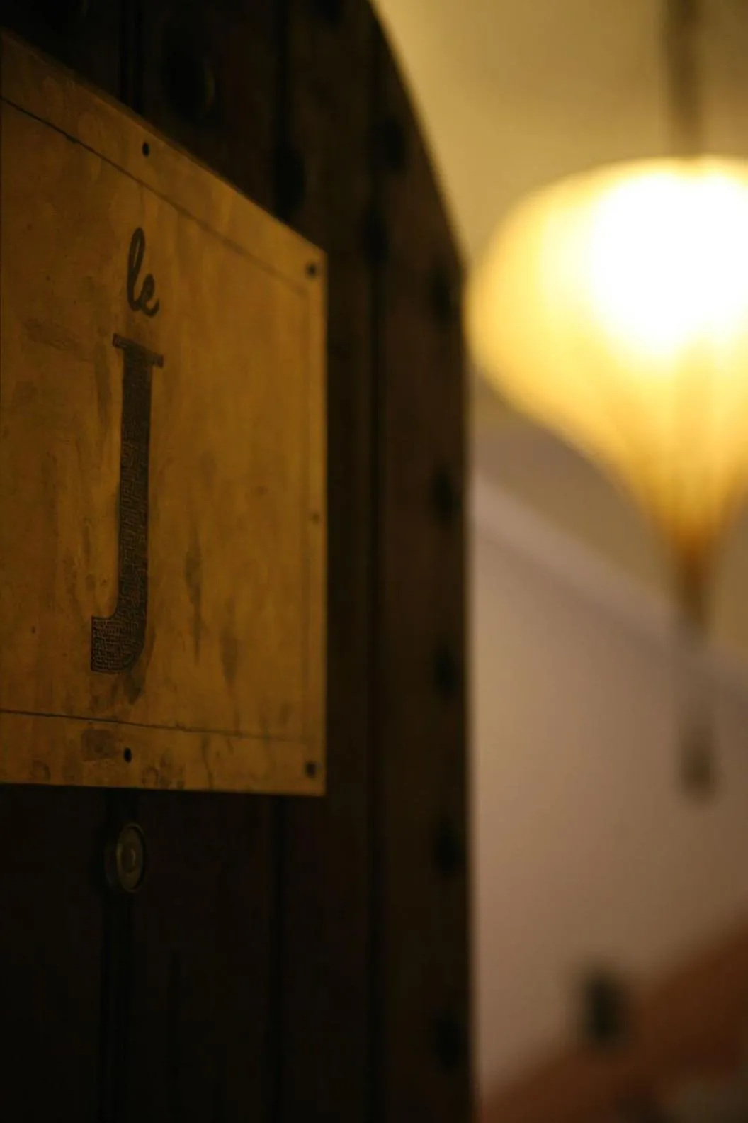 Decorative detail in Riad Le J