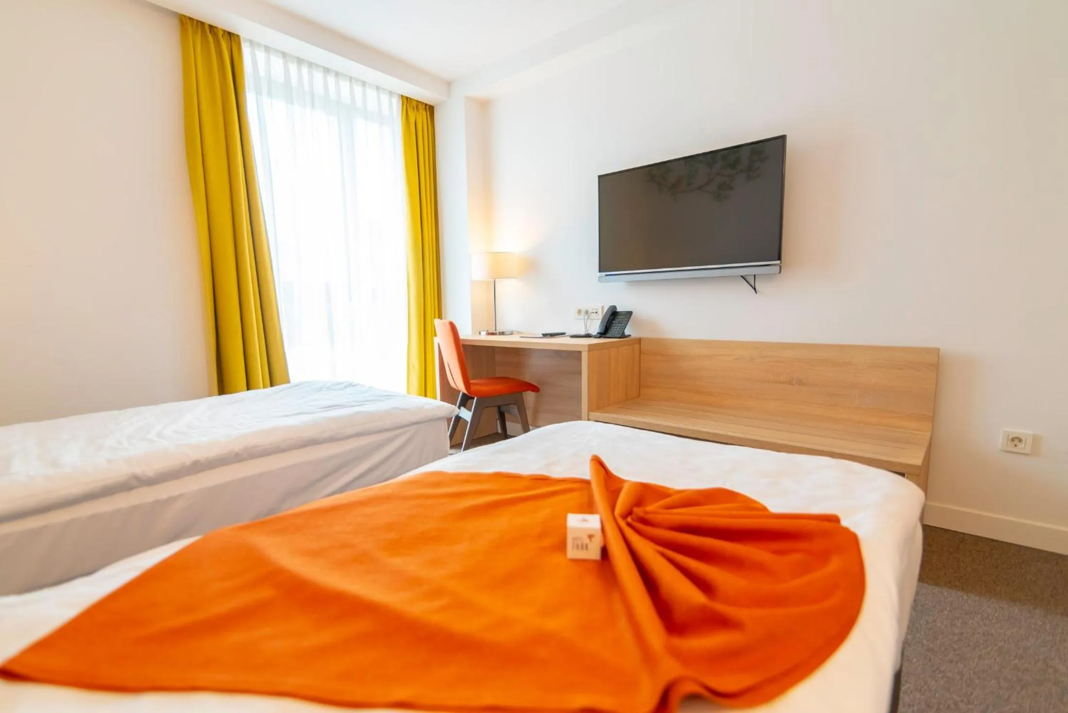 Bed in Hotel Park Superior 3*