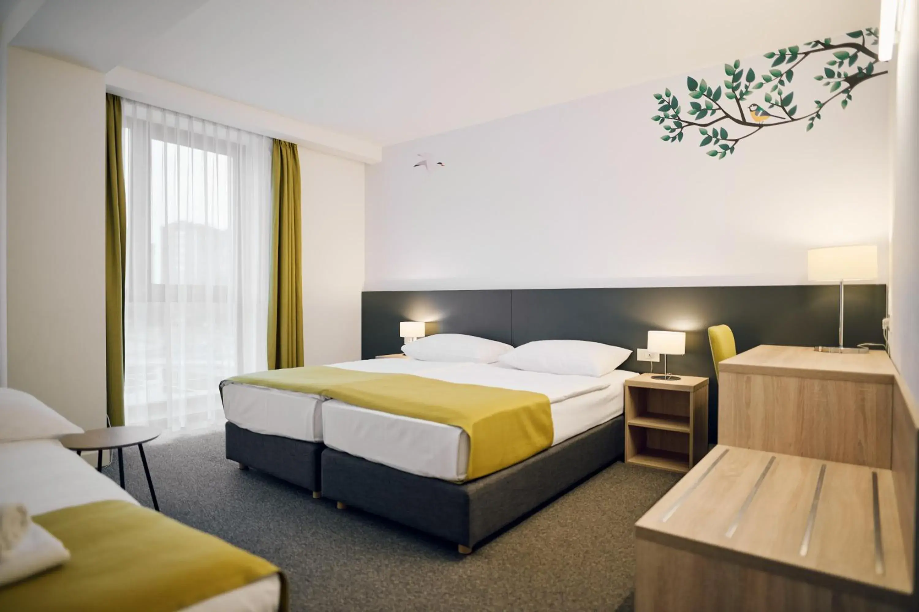 Superior Quadruple Room in Hotel Park Superior 3* Superior Quadruple Room in Hotel Park Superior 3*