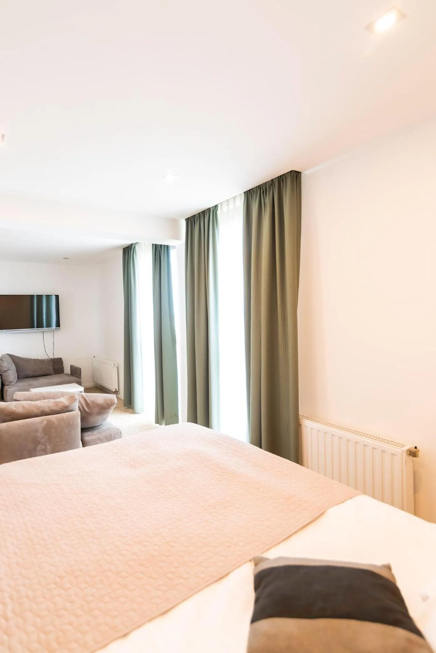 Bed in Hotel Park Superior 3*