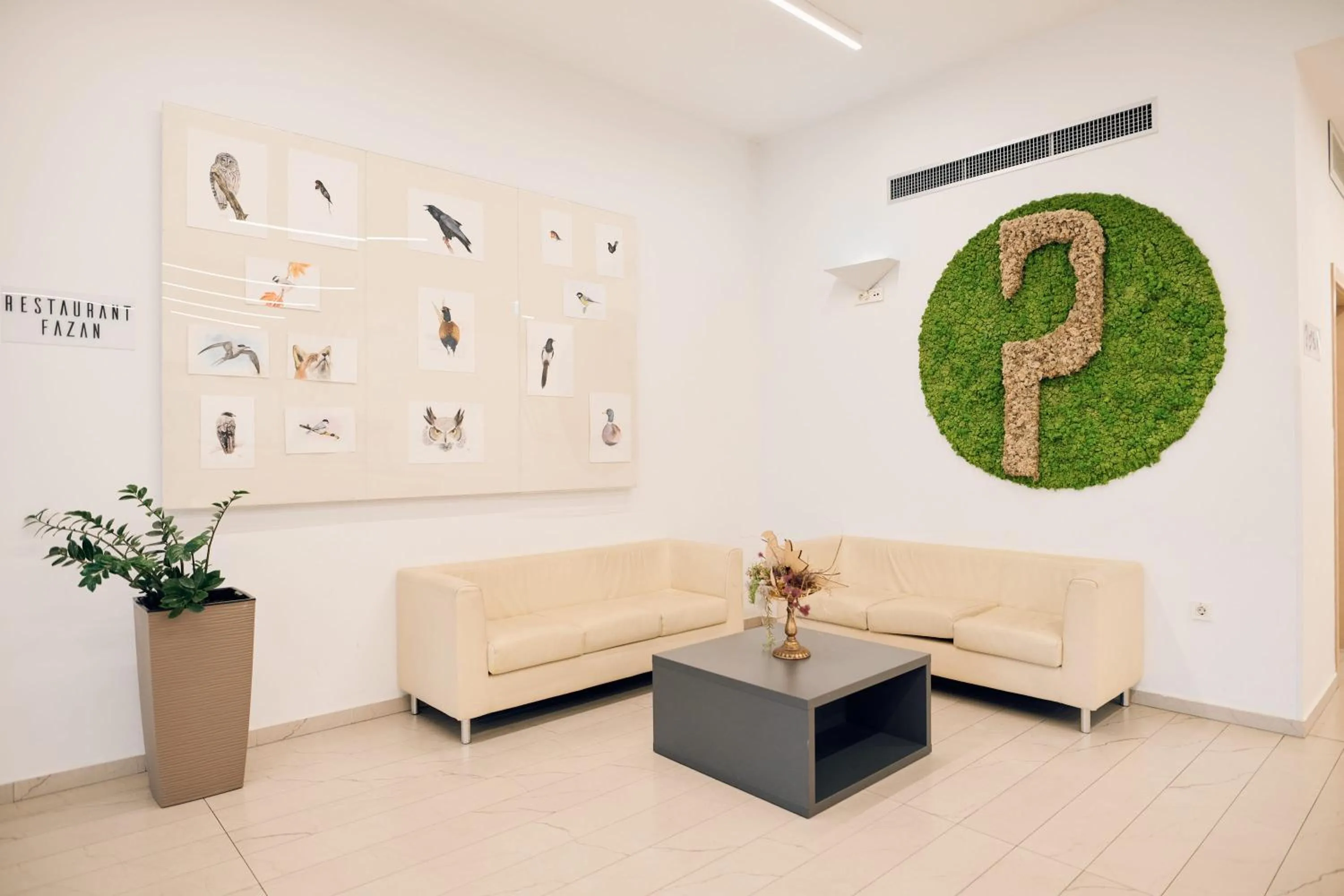 Seating area in Hotel Park Superior 3*