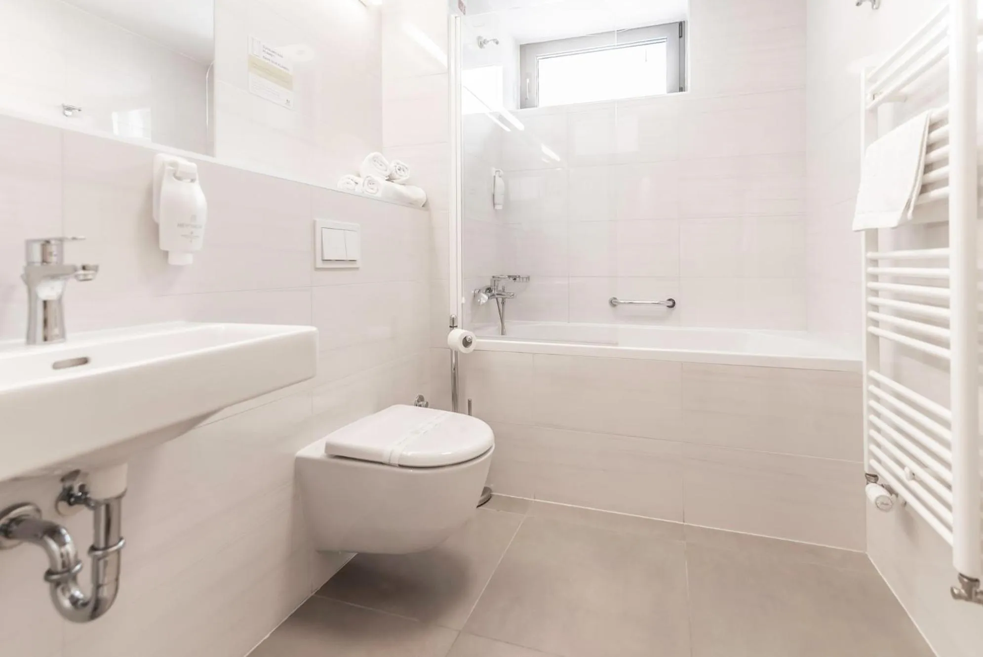 Bathroom in Hotel Park Superior 3*