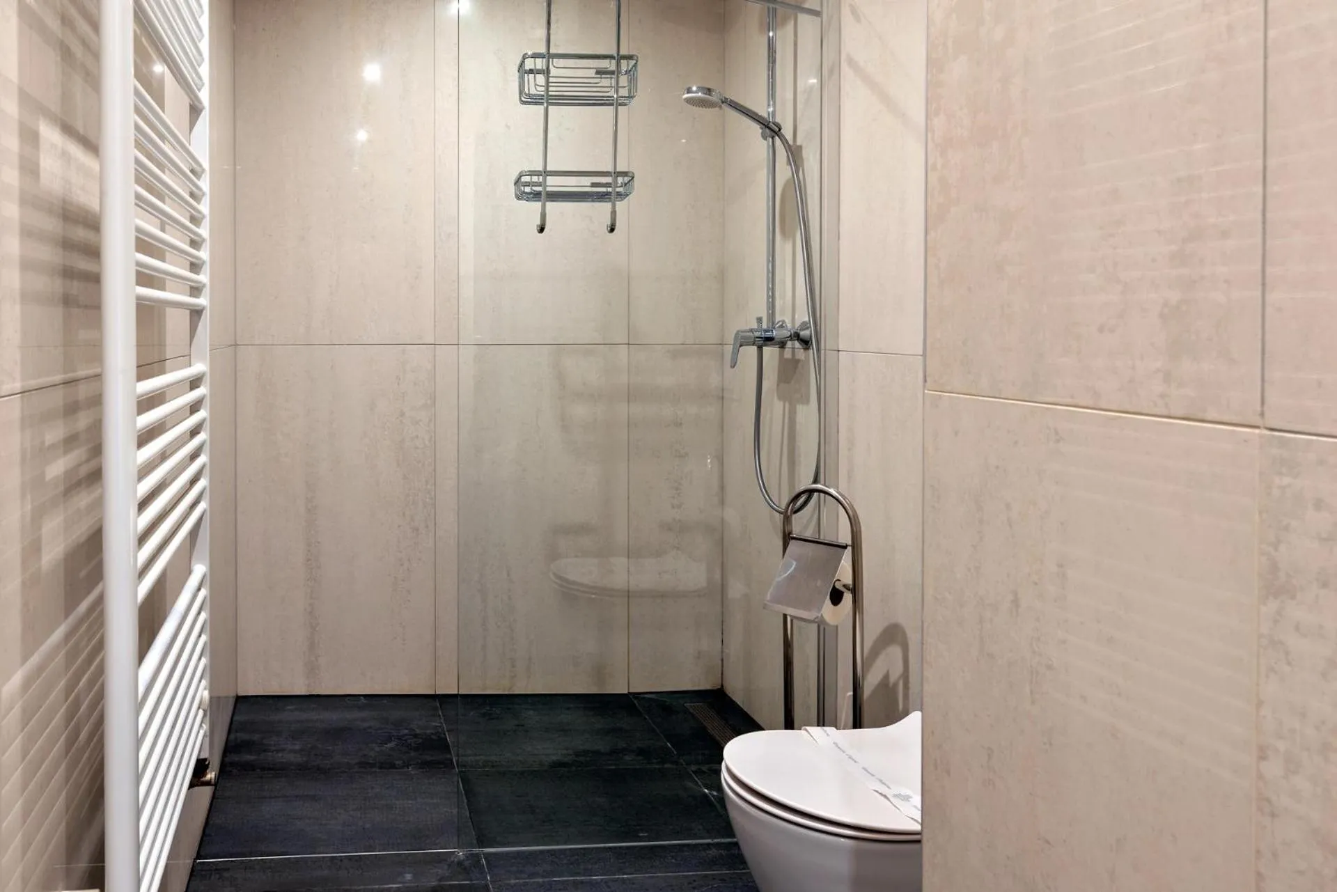 Shower in Hotel Park Superior 3*
