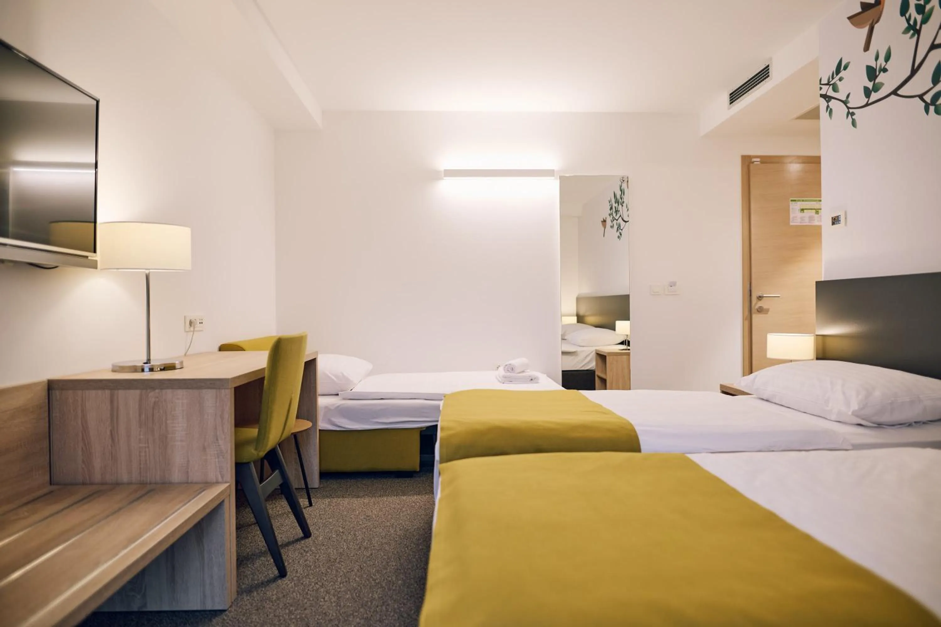 Bed in Hotel Park Superior 3*