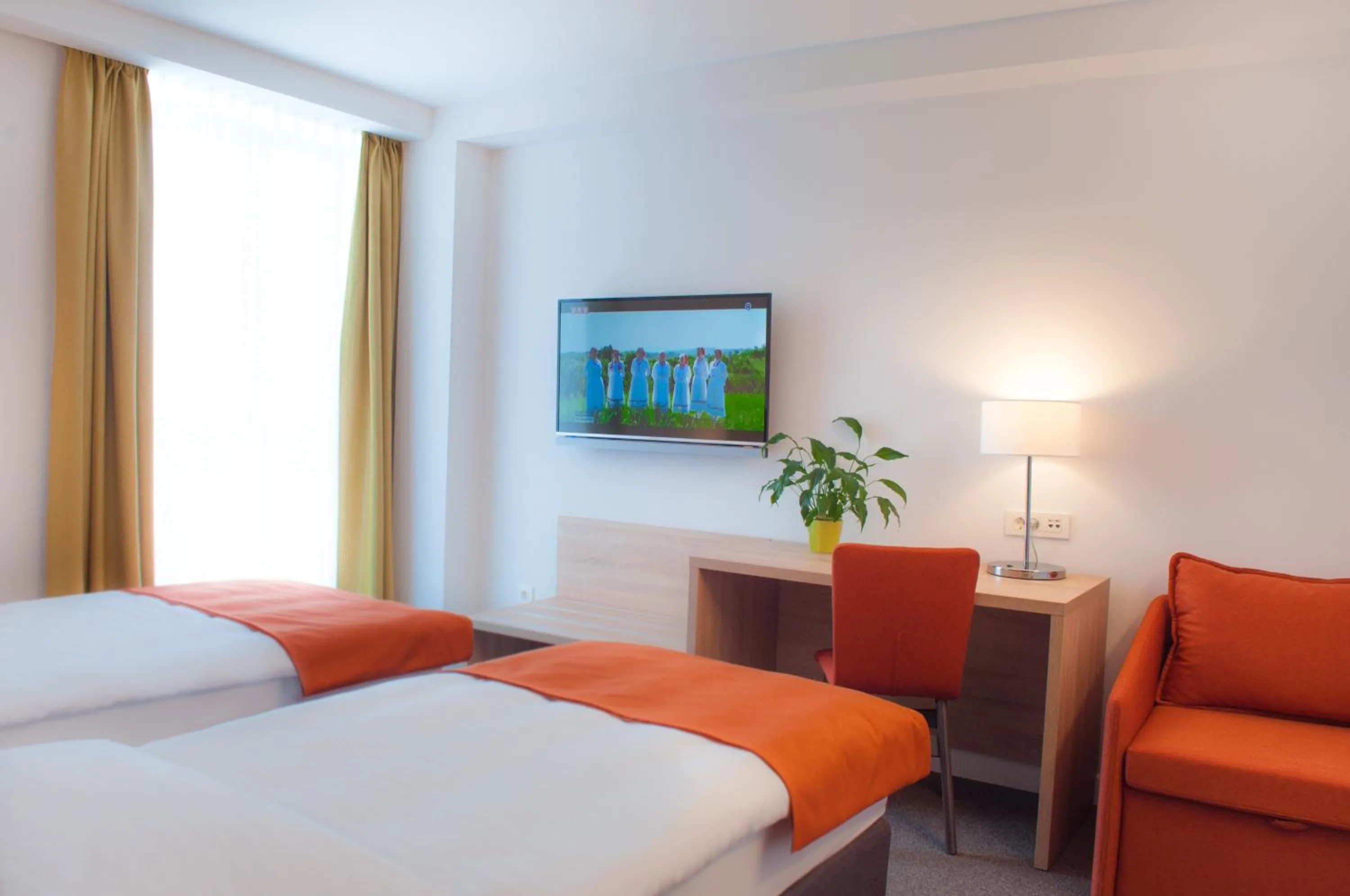 Bed in Hotel Park Superior 3*