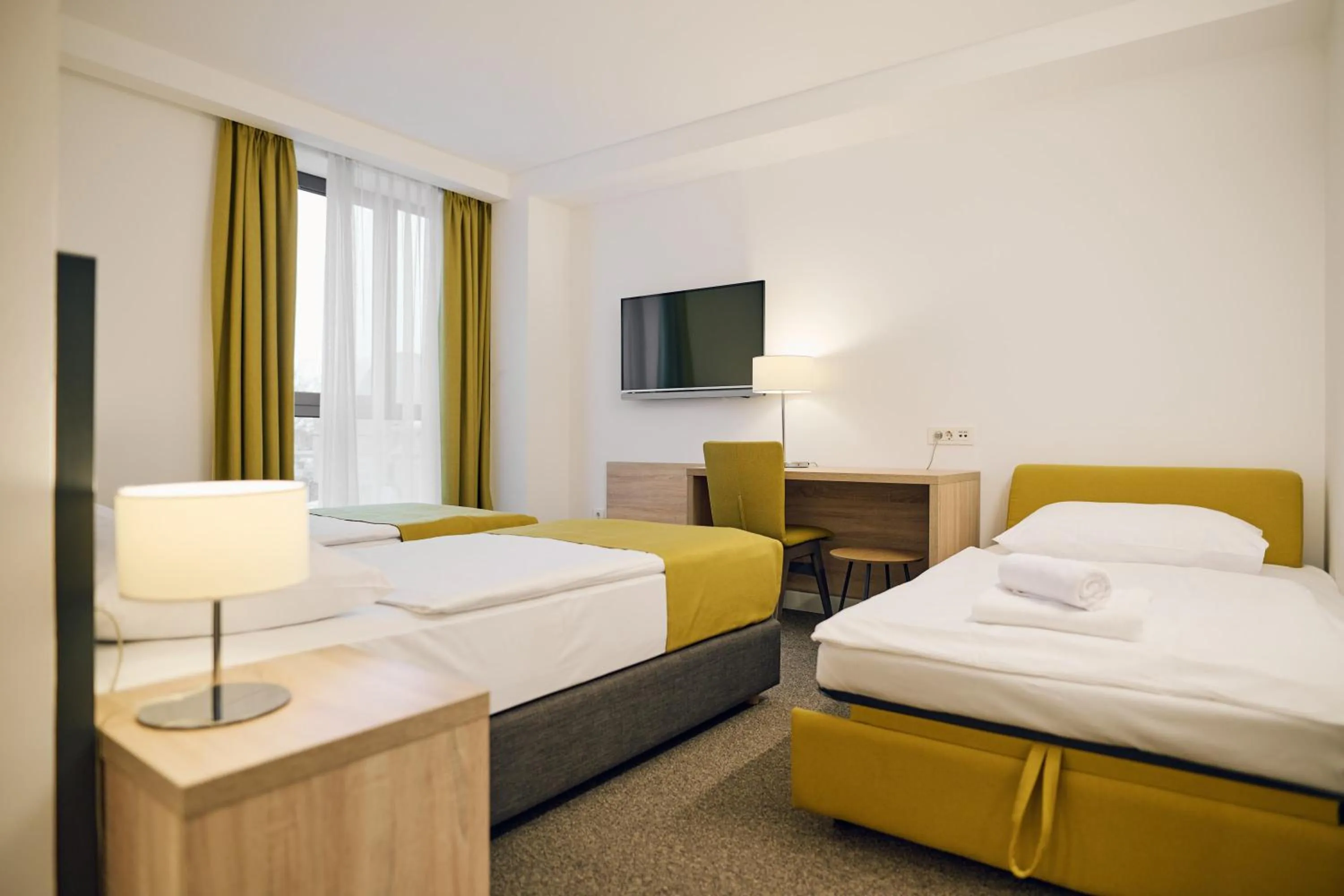 Bed in Hotel Park Superior 3*