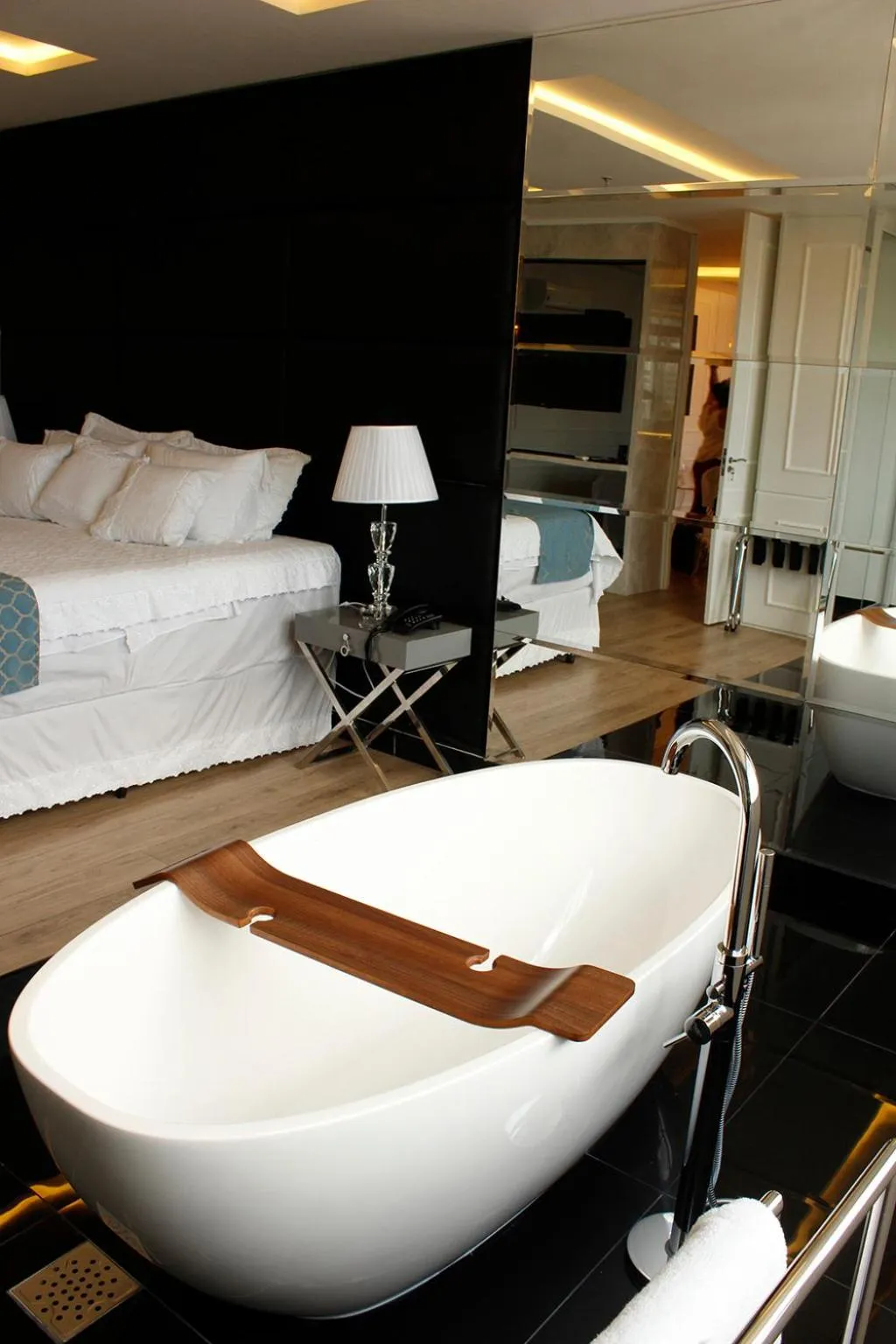 Bed in Blue Open Hotel