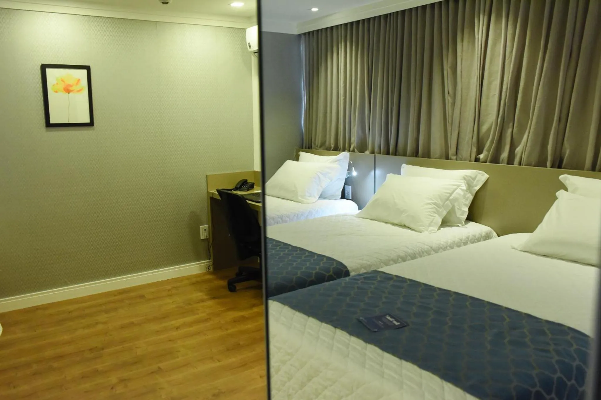 Bed in Blue Open Hotel