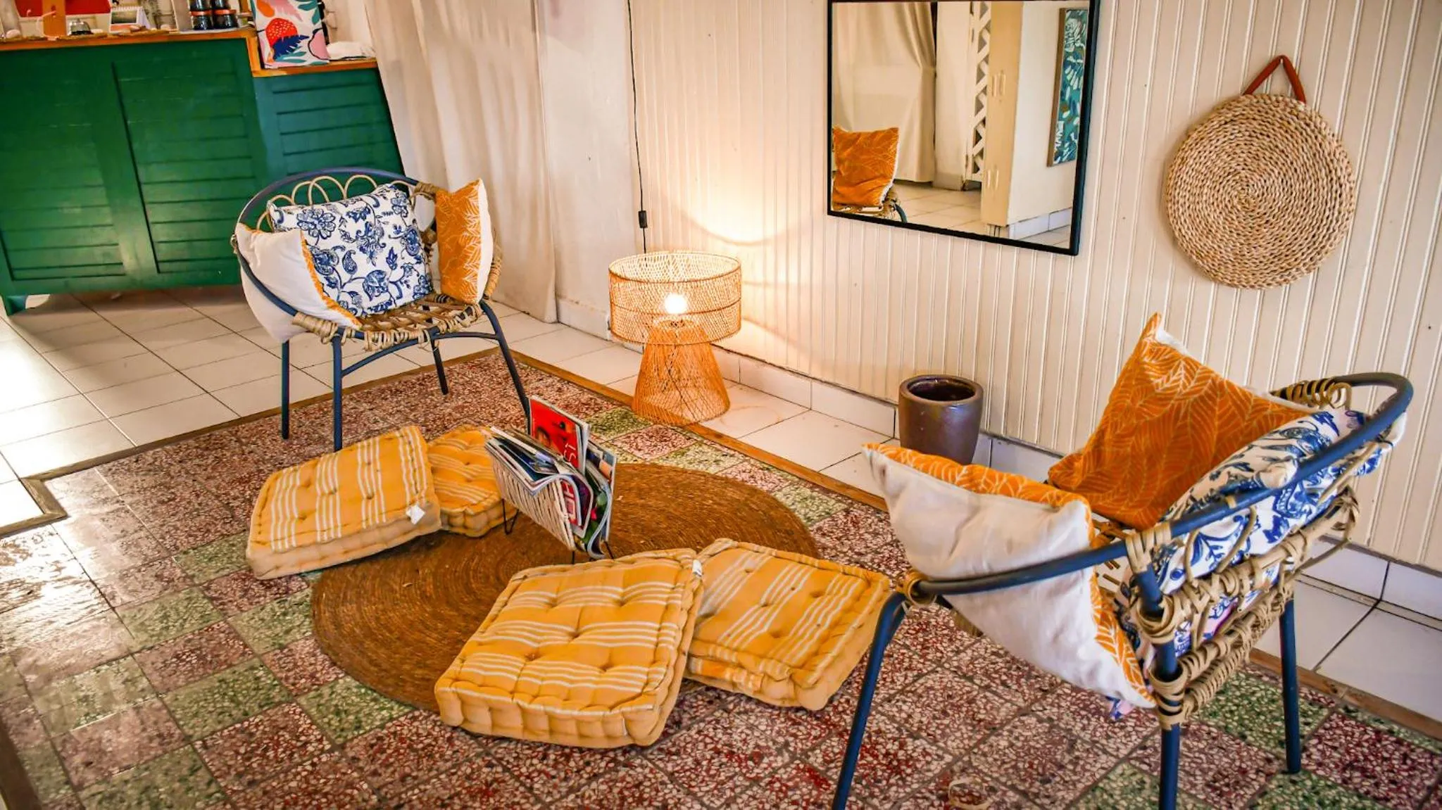 Property building in Hotel Oasis