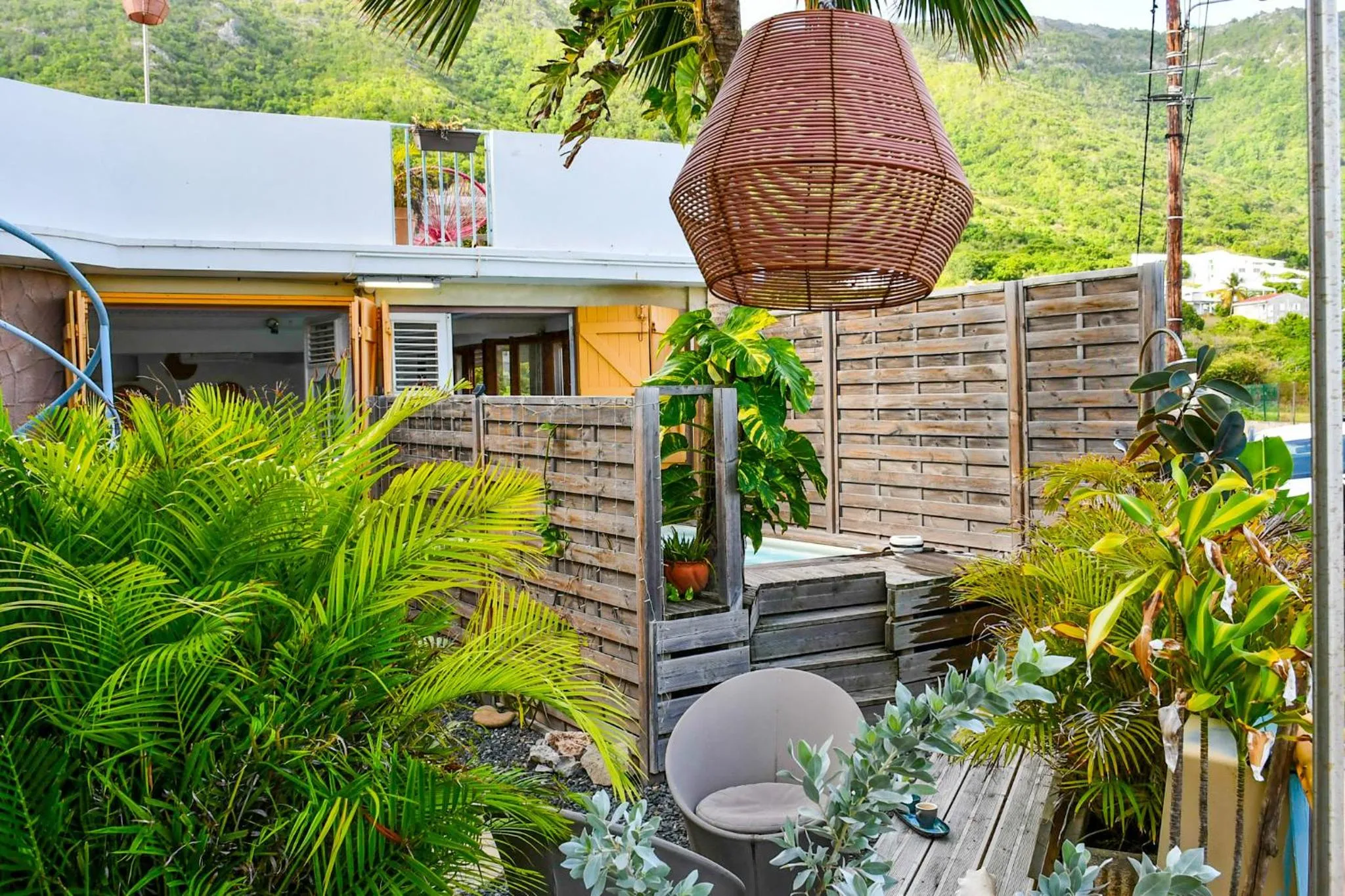 Facade/entrance in Hotel Oasis