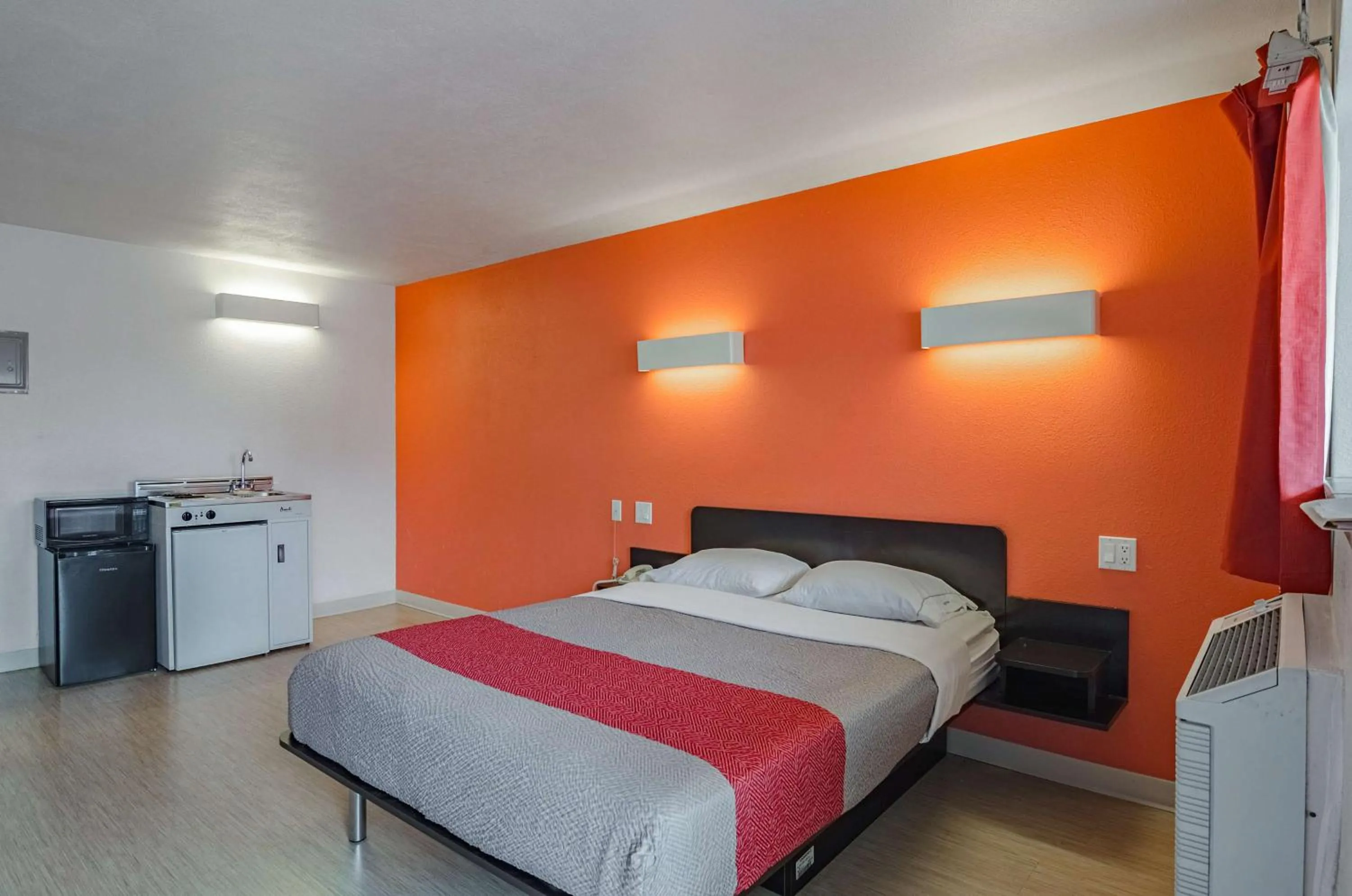 Bedroom, Bed in Motel 6 Riverton WY