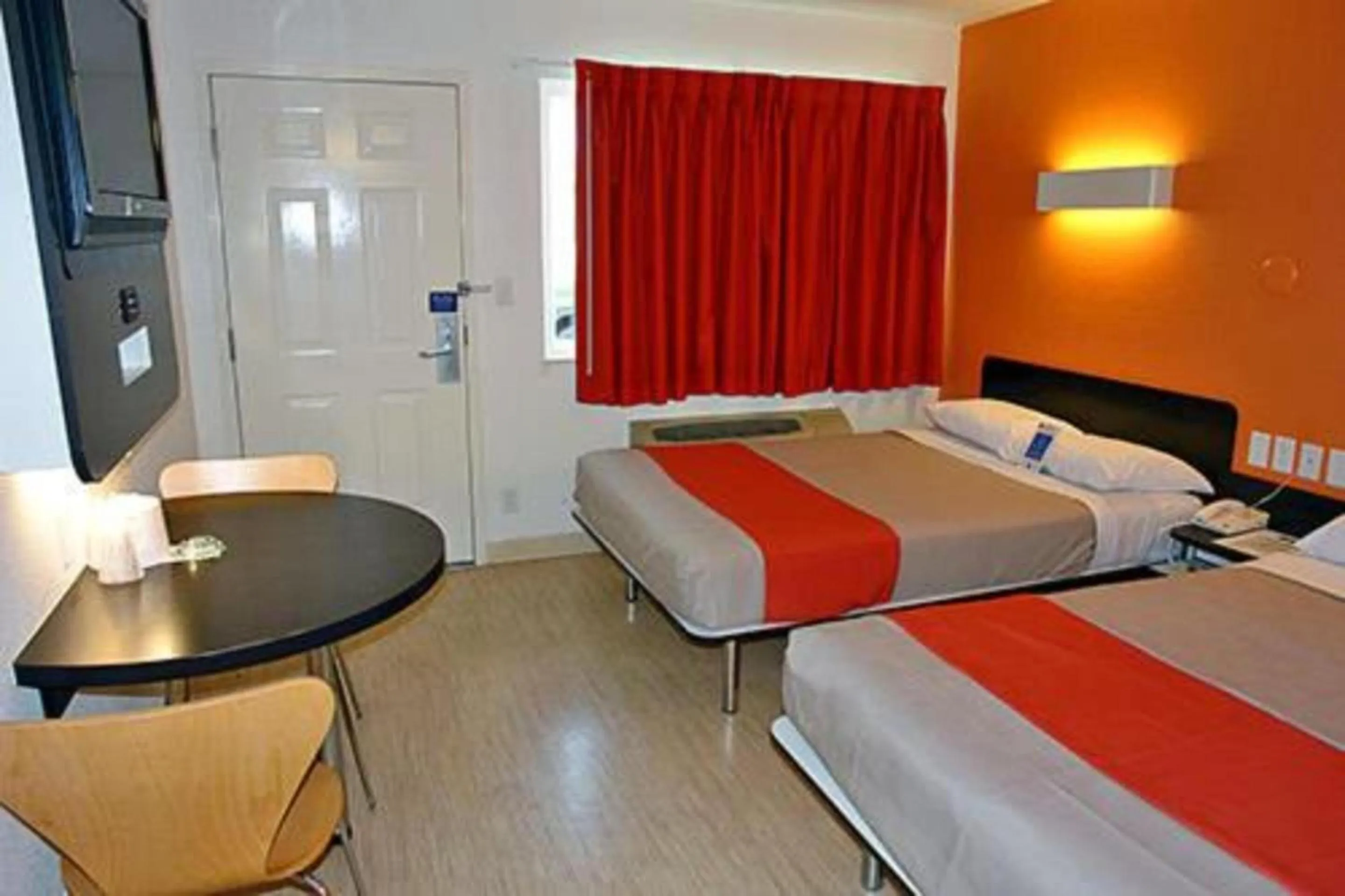 Bedroom, Bed in Motel 6 Riverton WY