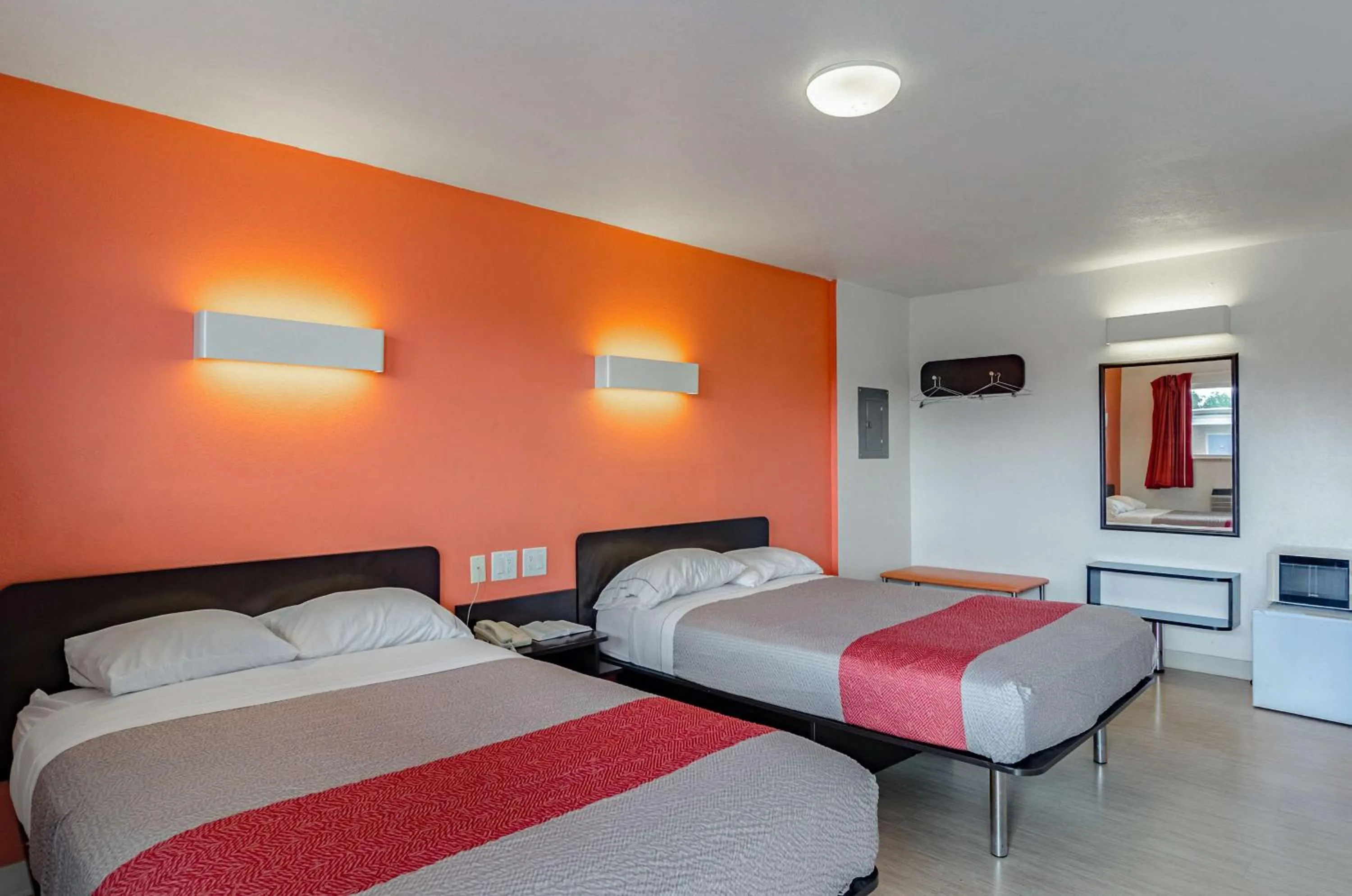 Bedroom, Bed in Motel 6 Riverton WY