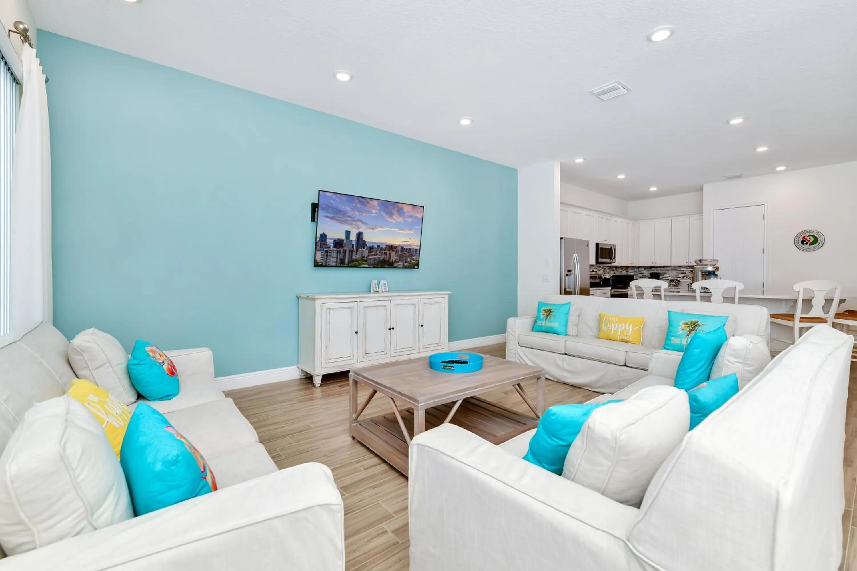 TV and multimedia in Margaritaville Cottages Orlando by Rentyl with H2O Waterpark