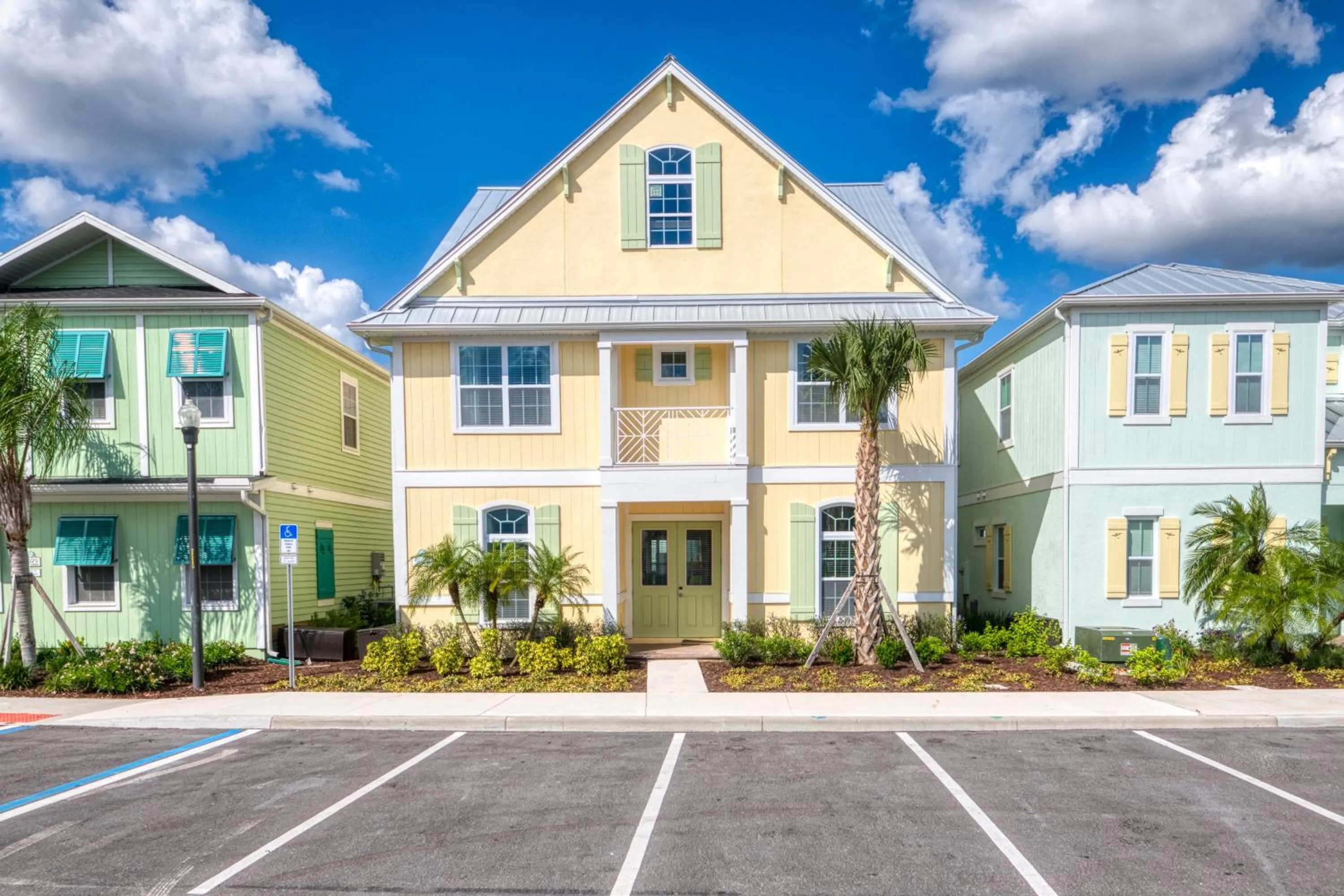 Property building in Margaritaville Cottages Orlando by Rentyl with H2O Waterpark
