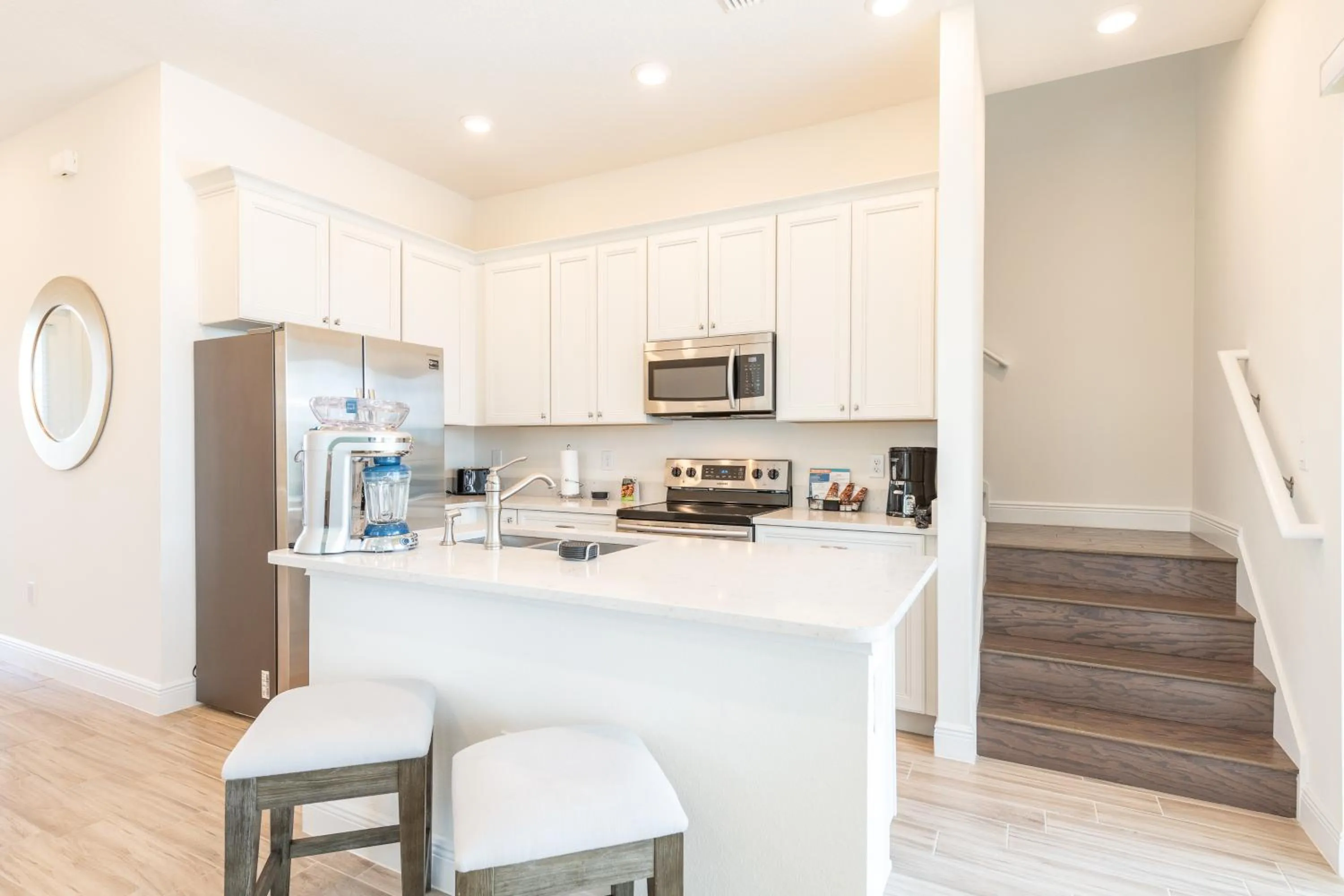 Kitchen or kitchenette in Margaritaville Cottages Orlando by Rentyl with H2O Waterpark