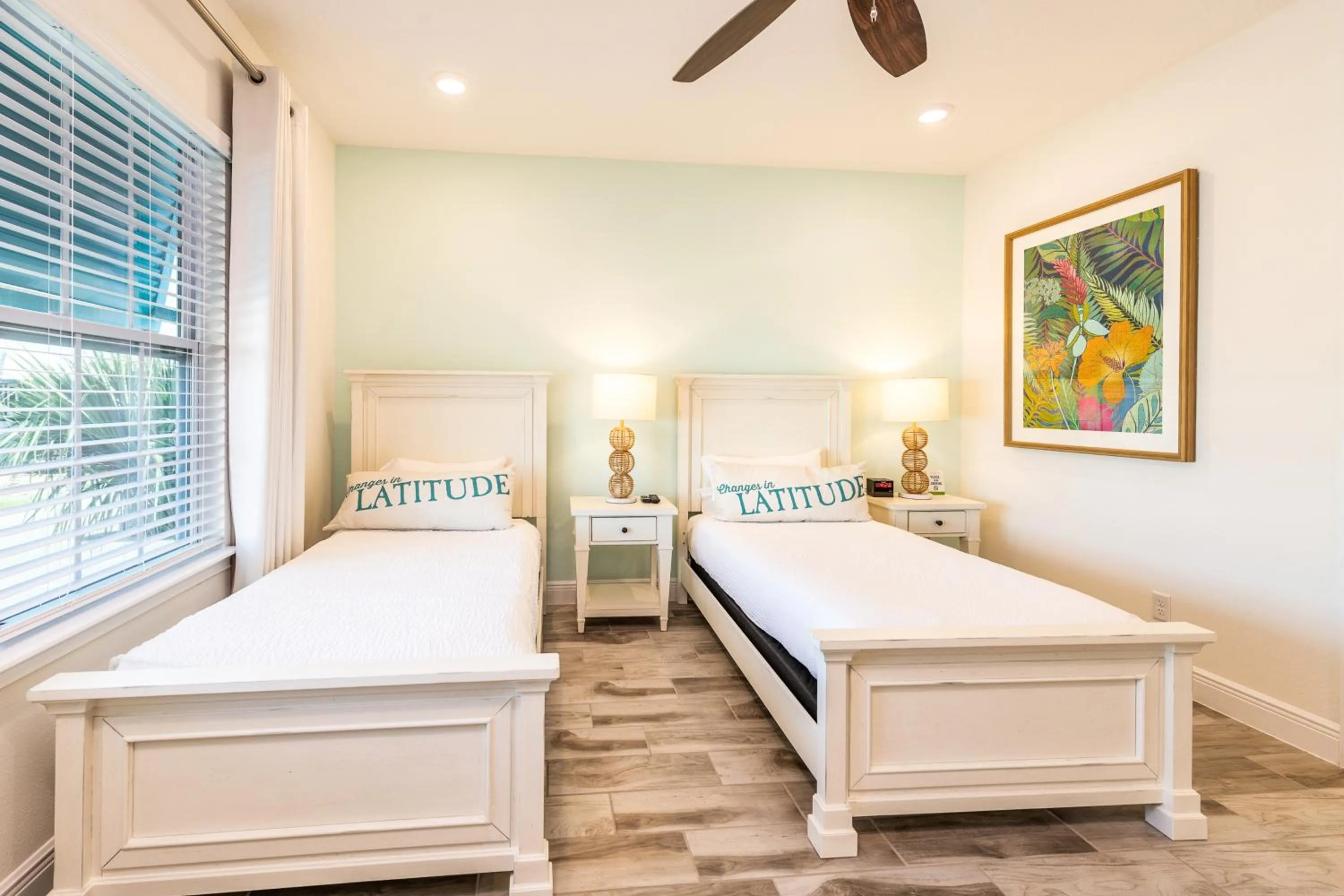 Bed in Margaritaville Cottages Orlando by Rentyl with H2O Waterpark