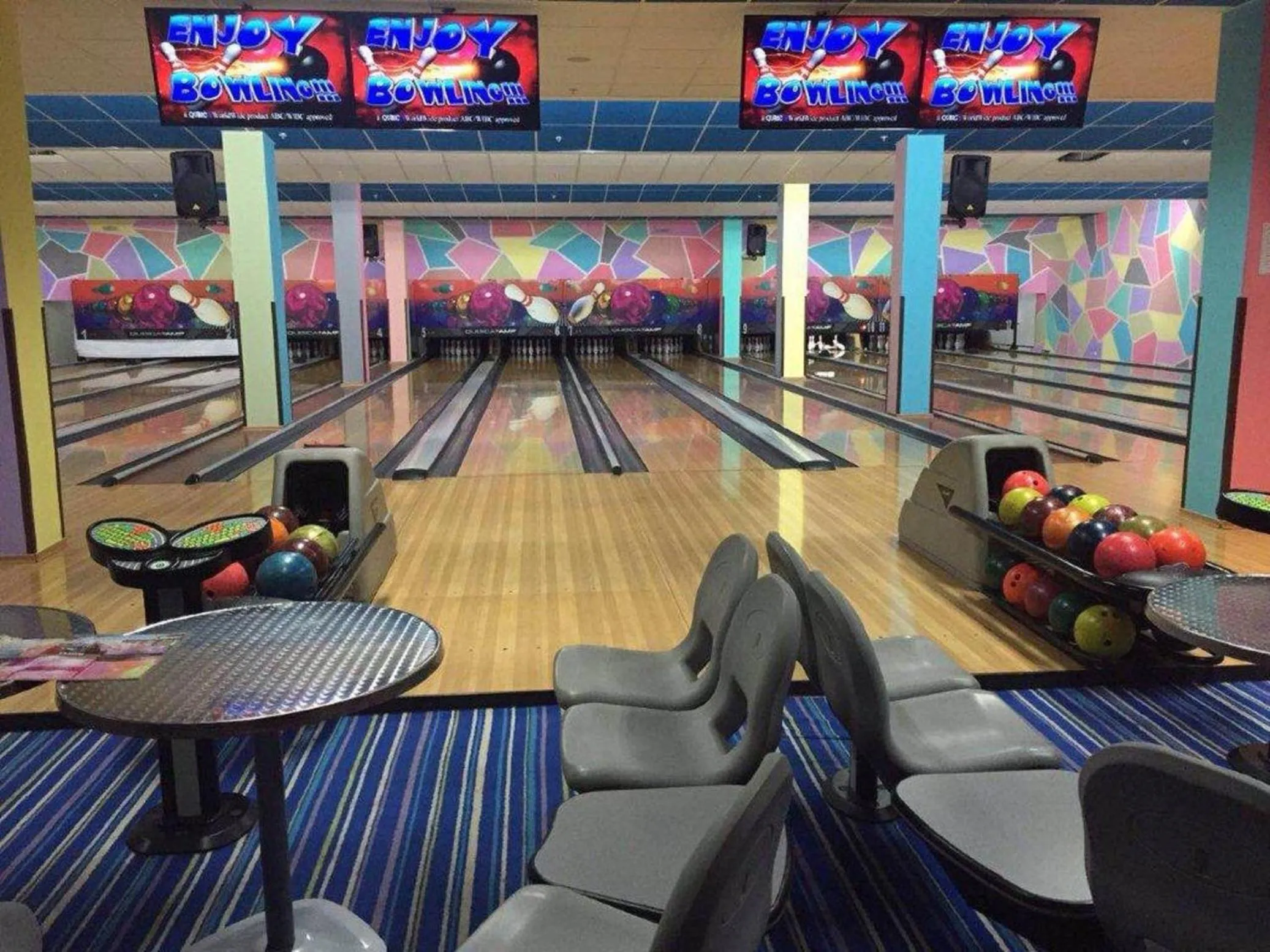 Bowling in Hotel Duman