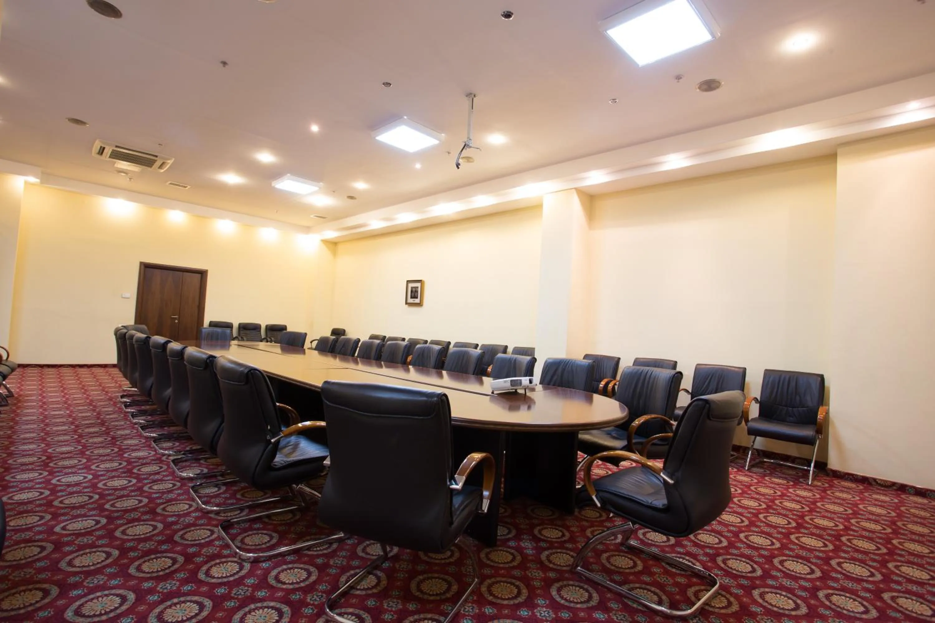 Business facilities in Hotel Duman
