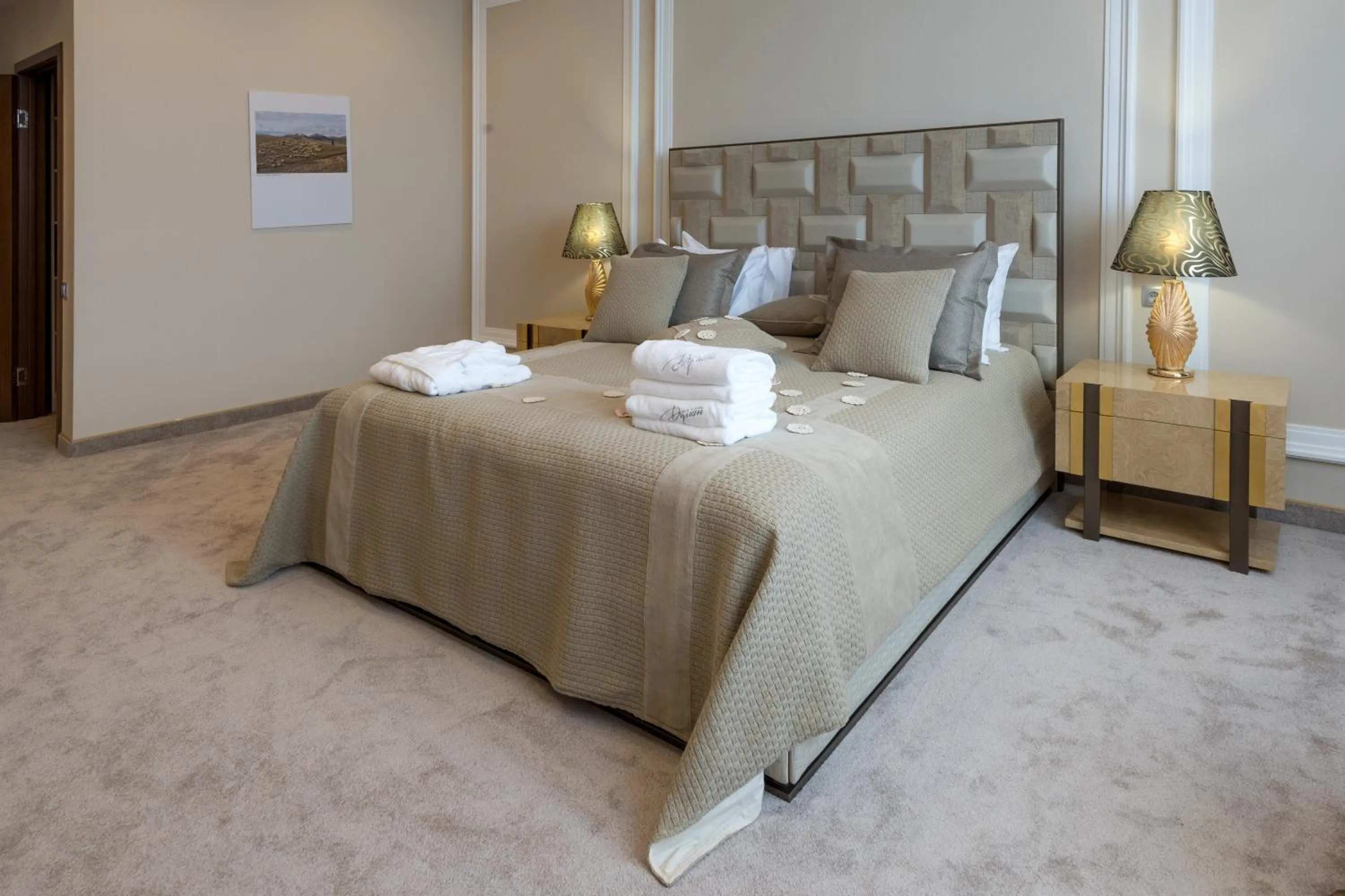 Decorative detail in Hotel Duman