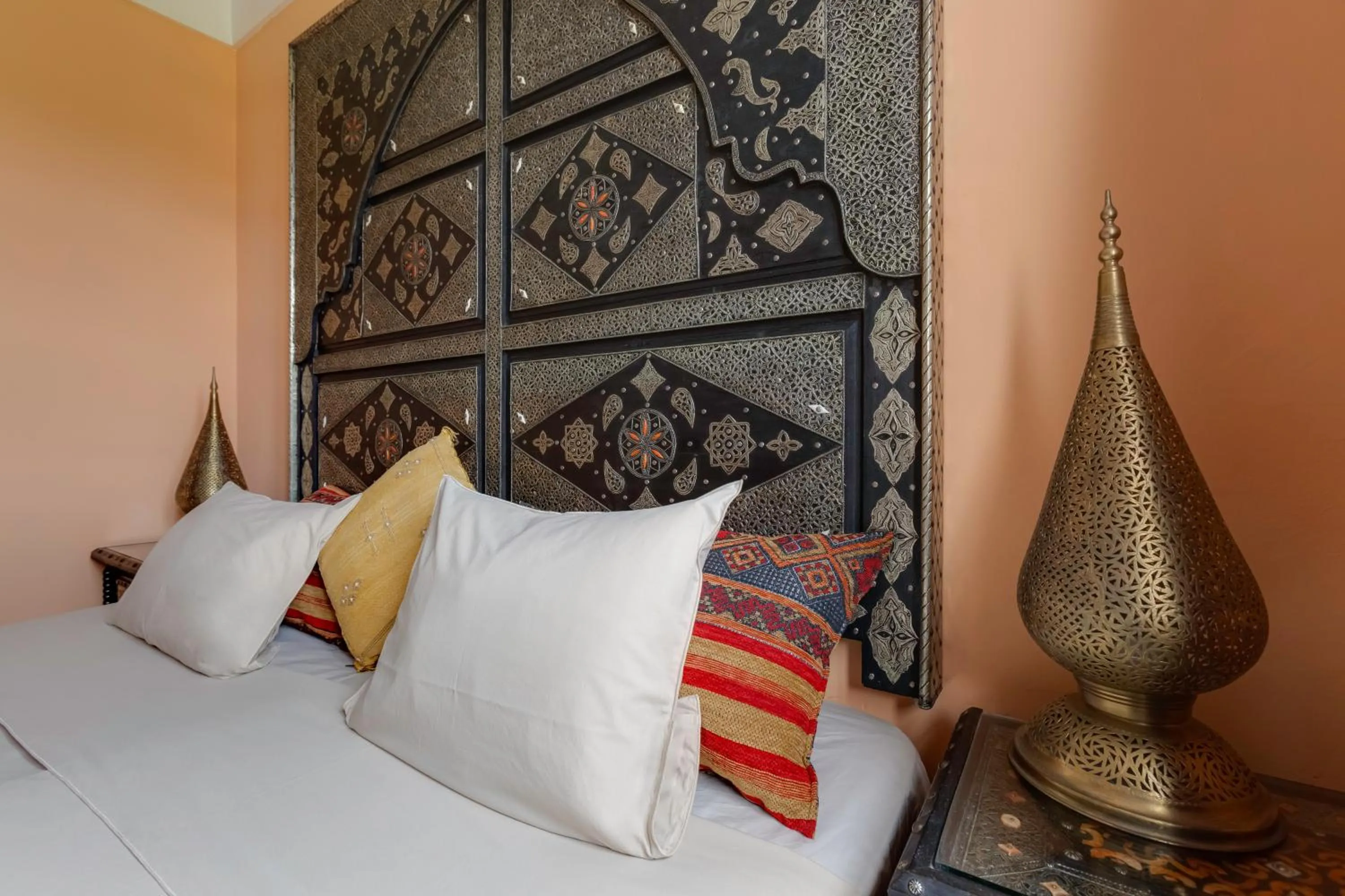 Decorative detail, Bed in Casa da Moura